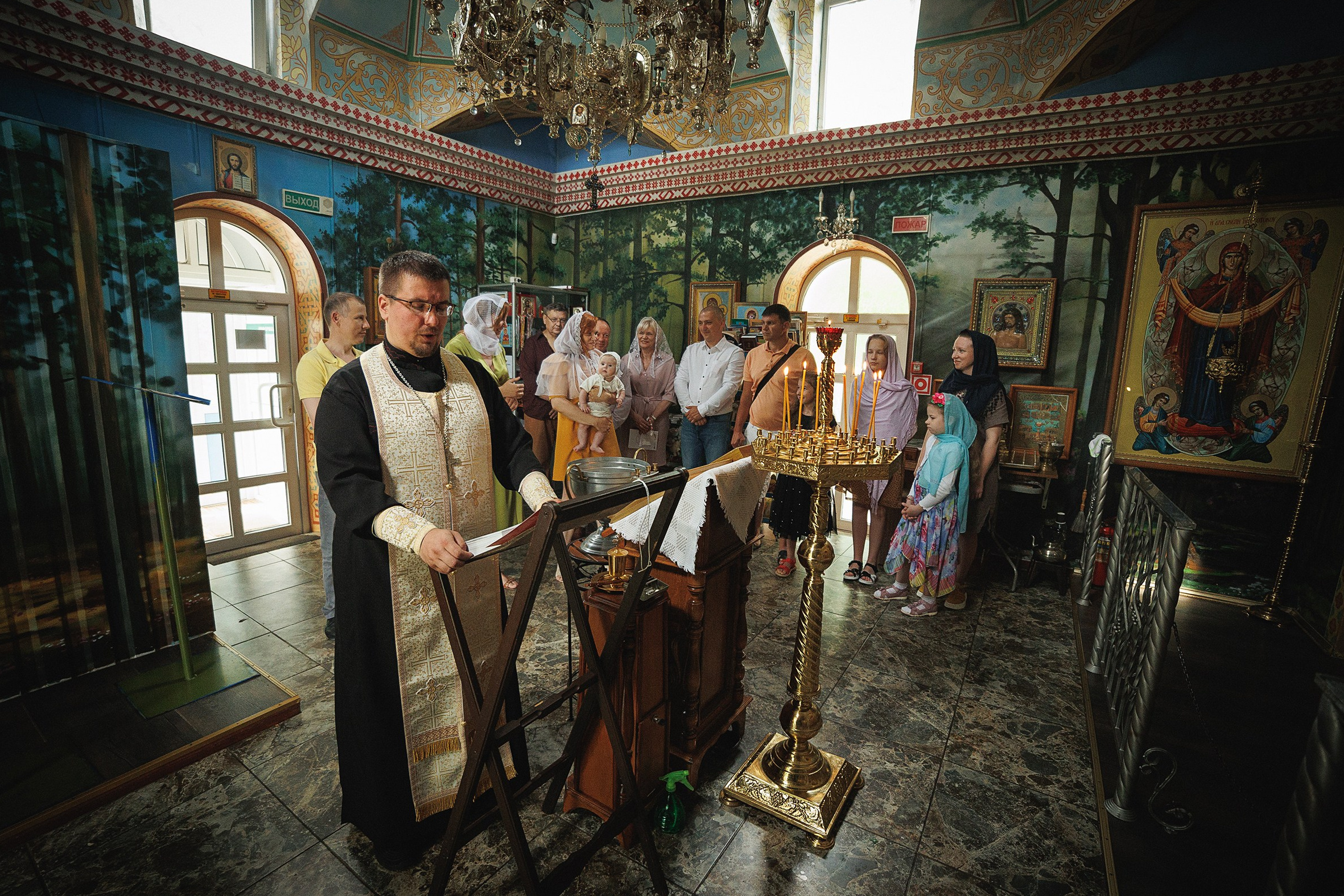 Фотограф на крещение в Минске — съёмка от 200 руб | Алексей Баталов