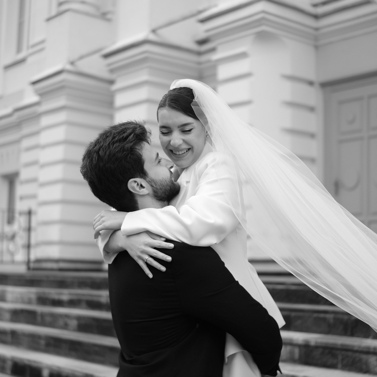 Услуги по фото- и видеосъёмке от Лафф Продакшен. ЛАФФ ФОТО И ВИДЕОПРОДАКШЕН