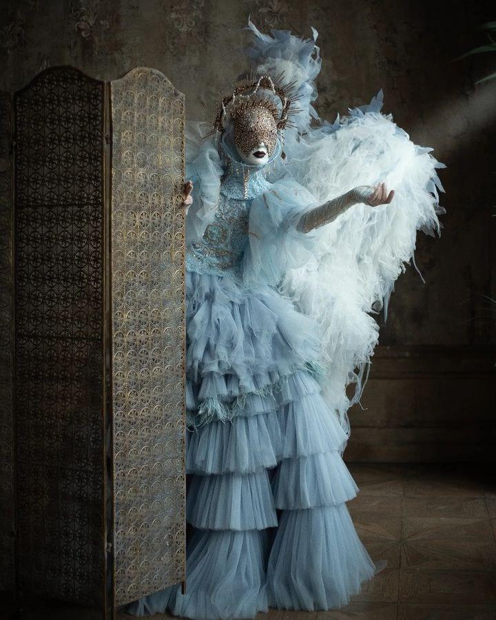 Персонаж Ангел. Мимы и Ходулисты на встречу гостей. Москва