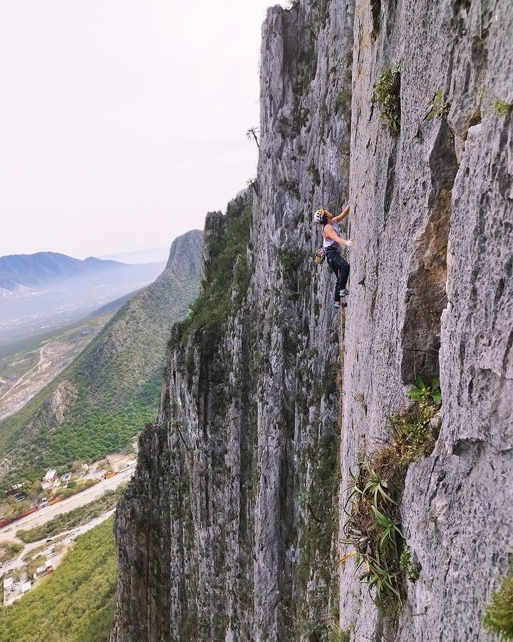 Горе, неуверенность, страх — Саша ДиДжулиан смогла преодолеть. Премия Стальной Ангел