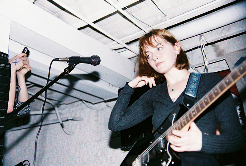 Новый цветной негатив Lomography «LomoChrome Color '92 ISO 400». Фотограф — видеограф в Москве Дмитрий Менделеев