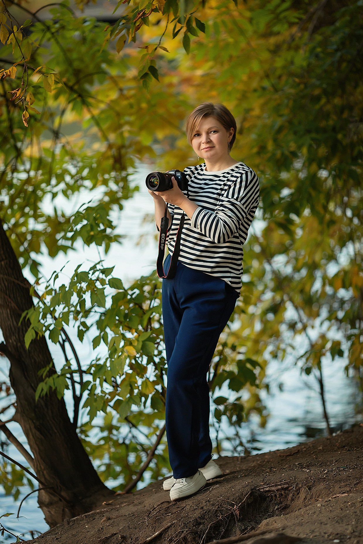 Индивидуальная фотосессия в городском пейзаже и парке. Детский и семейный фотограф в Екатеринбурге