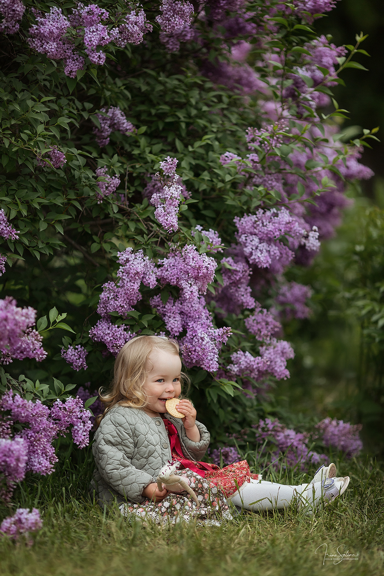 2 годика! Весенняя сьемка в парке. Детский и семейный фотограф в Екатеринбурге