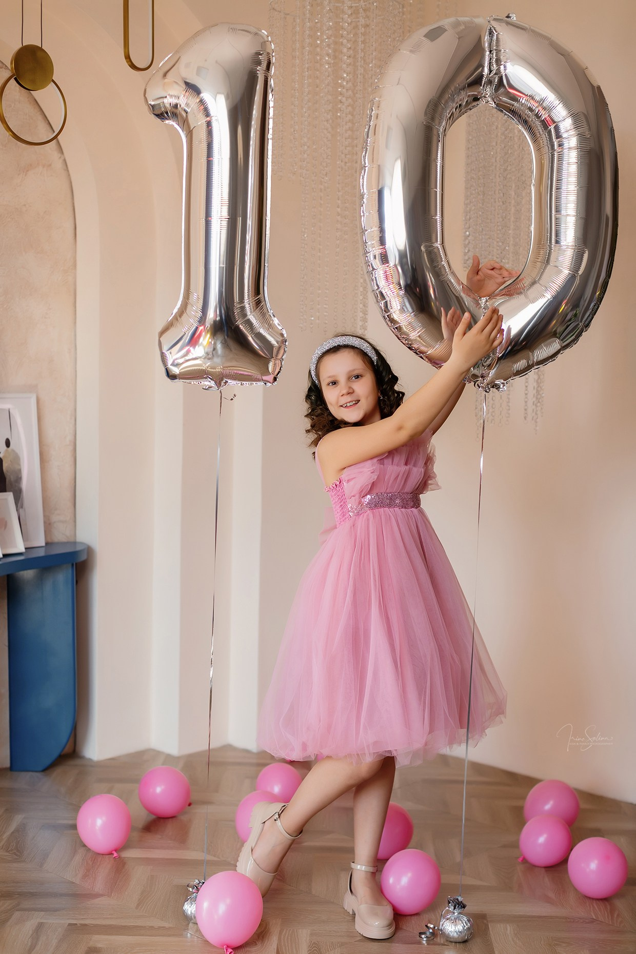 Индивидуальная детская фотосессия к Дню рождения!. Детский и семейный фотограф в Екатеринбурге