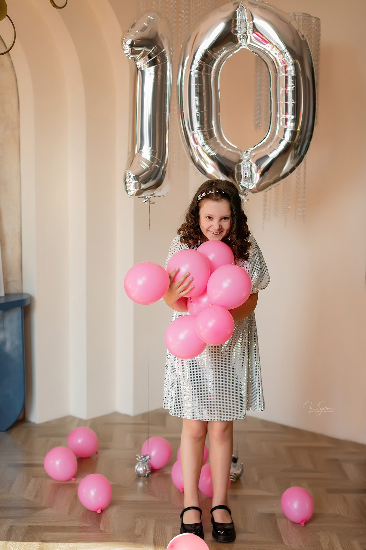 Индивидуальная детская фотосессия к Дню рождения!. Детский и семейный фотограф в Екатеринбурге