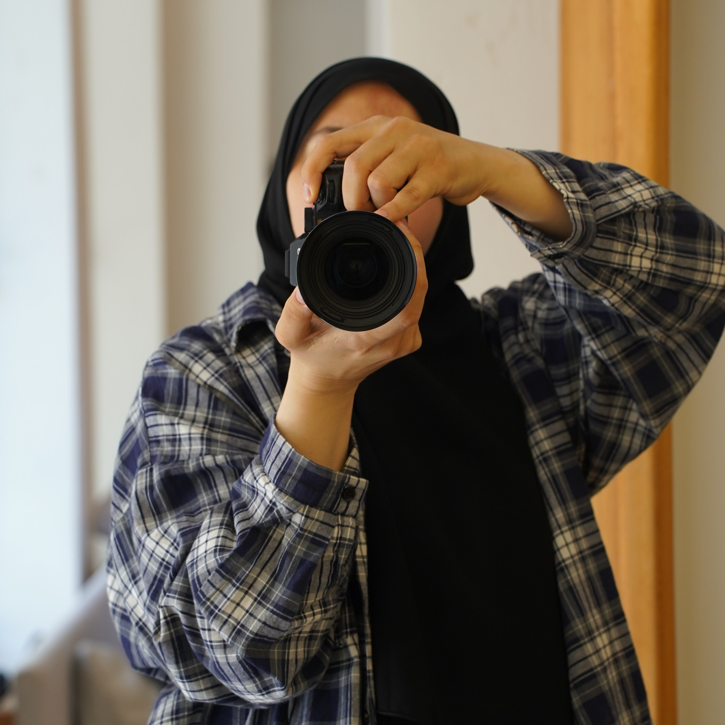 Контакты. Фотограф Самира Абдуллаева