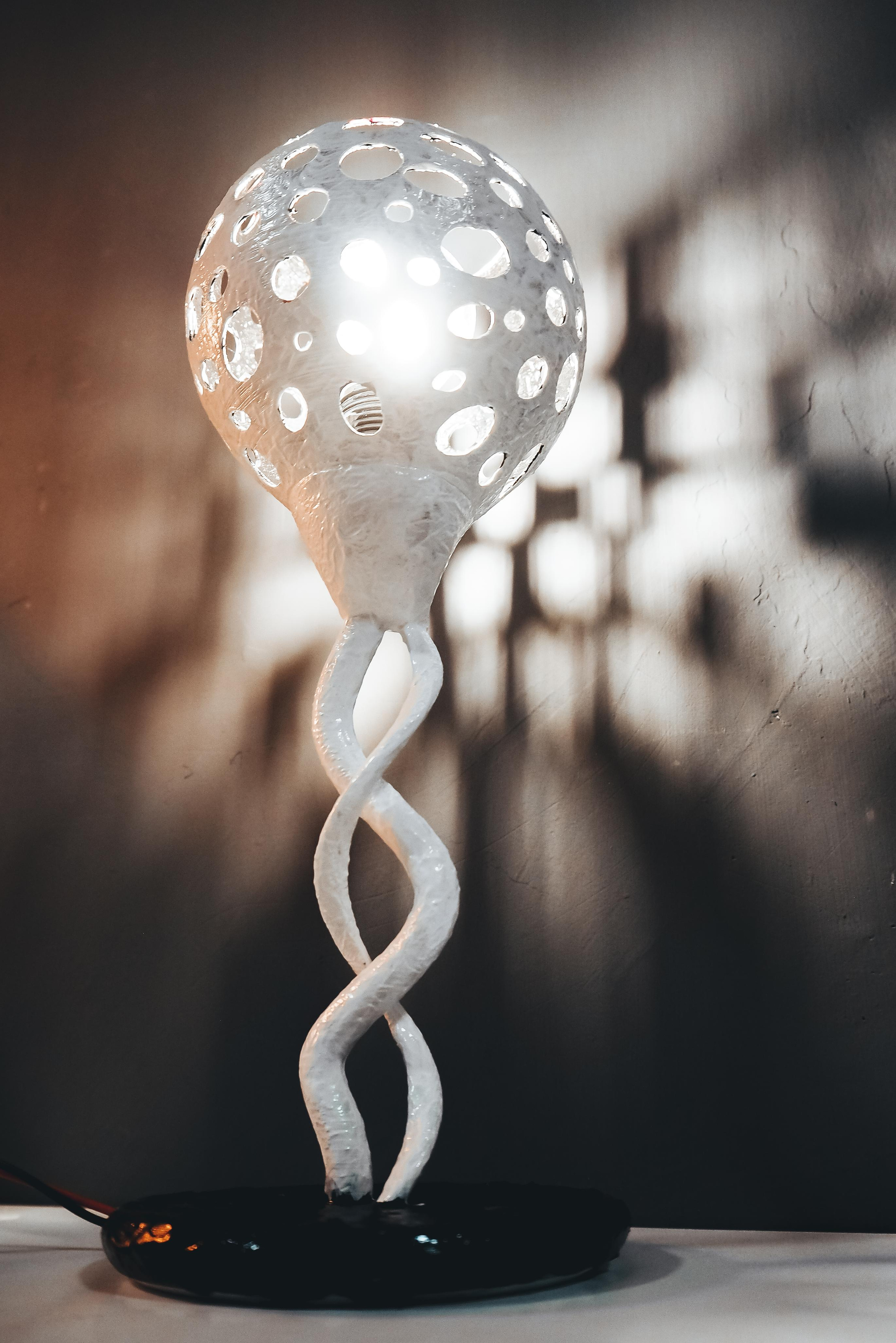 ГАЛЕРЕЯ. Светильники Романа Скороходова