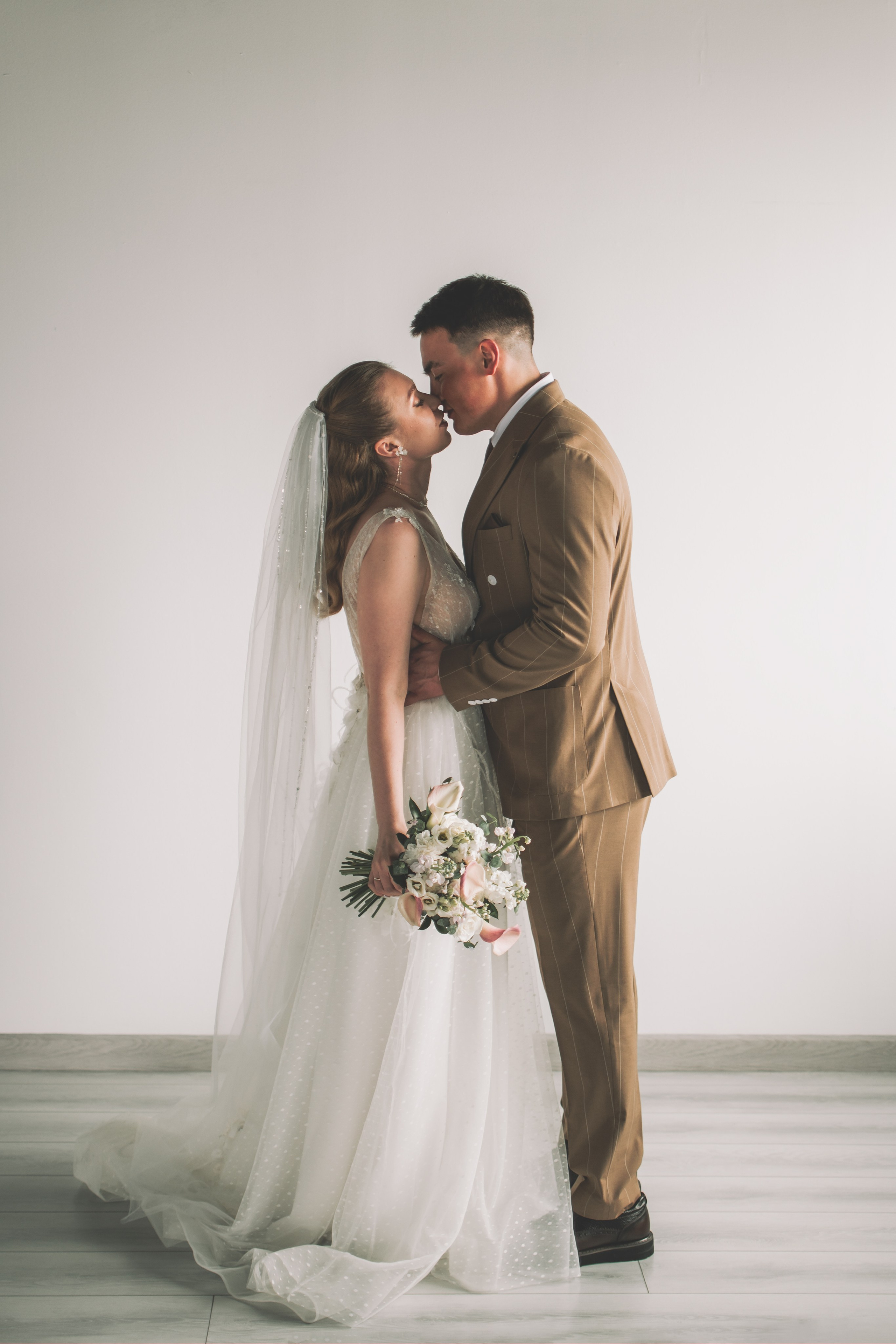 Фотостудии и студии. Семейный и свадебный фотограф Губкинский и Ставрополь