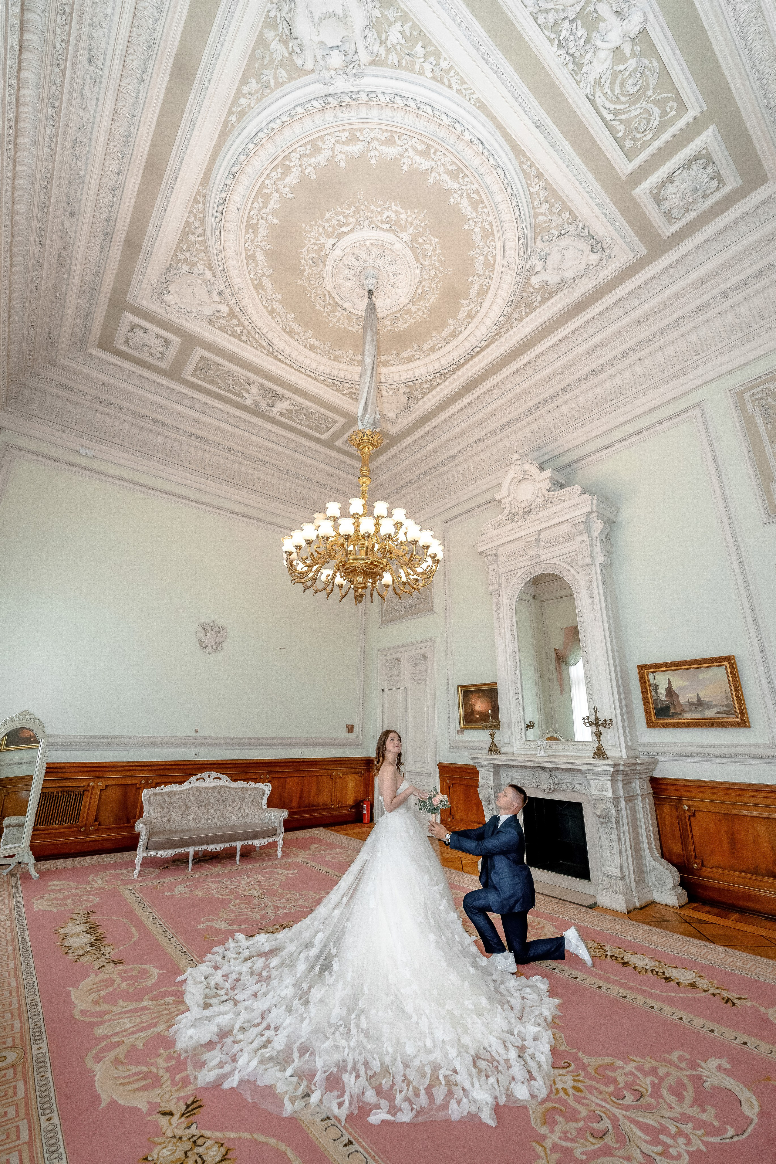 Свадебная фотосессия в Первом Дворце Бракосочетания № 1 на Английской набережной. Портретный, семейный и свадебный фотограф в Санкт-Петербурге и в Пушкине Ширяев Денис