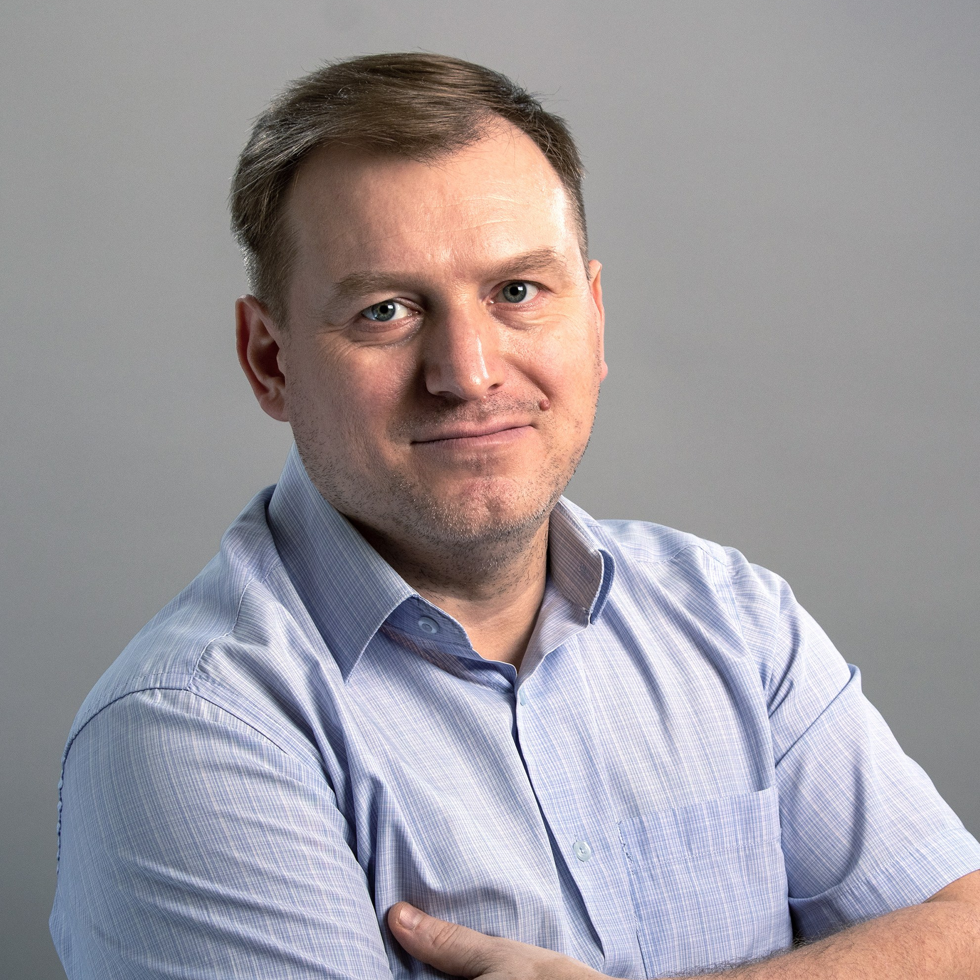 Контакты. Предметный фотограф в Нижнем Новгороде Денис Павлов