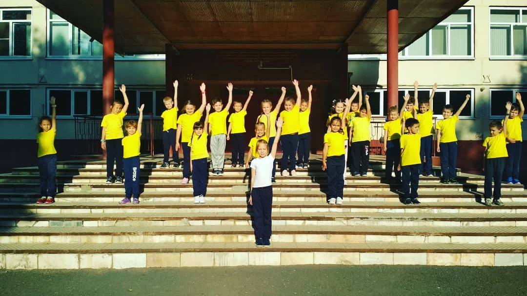 ВАРИАНТЫ СТИЛЕЙ ОДЕЖДЫ (LOOK). Современные Выпускные Альбомы в Ростове-на-Дону