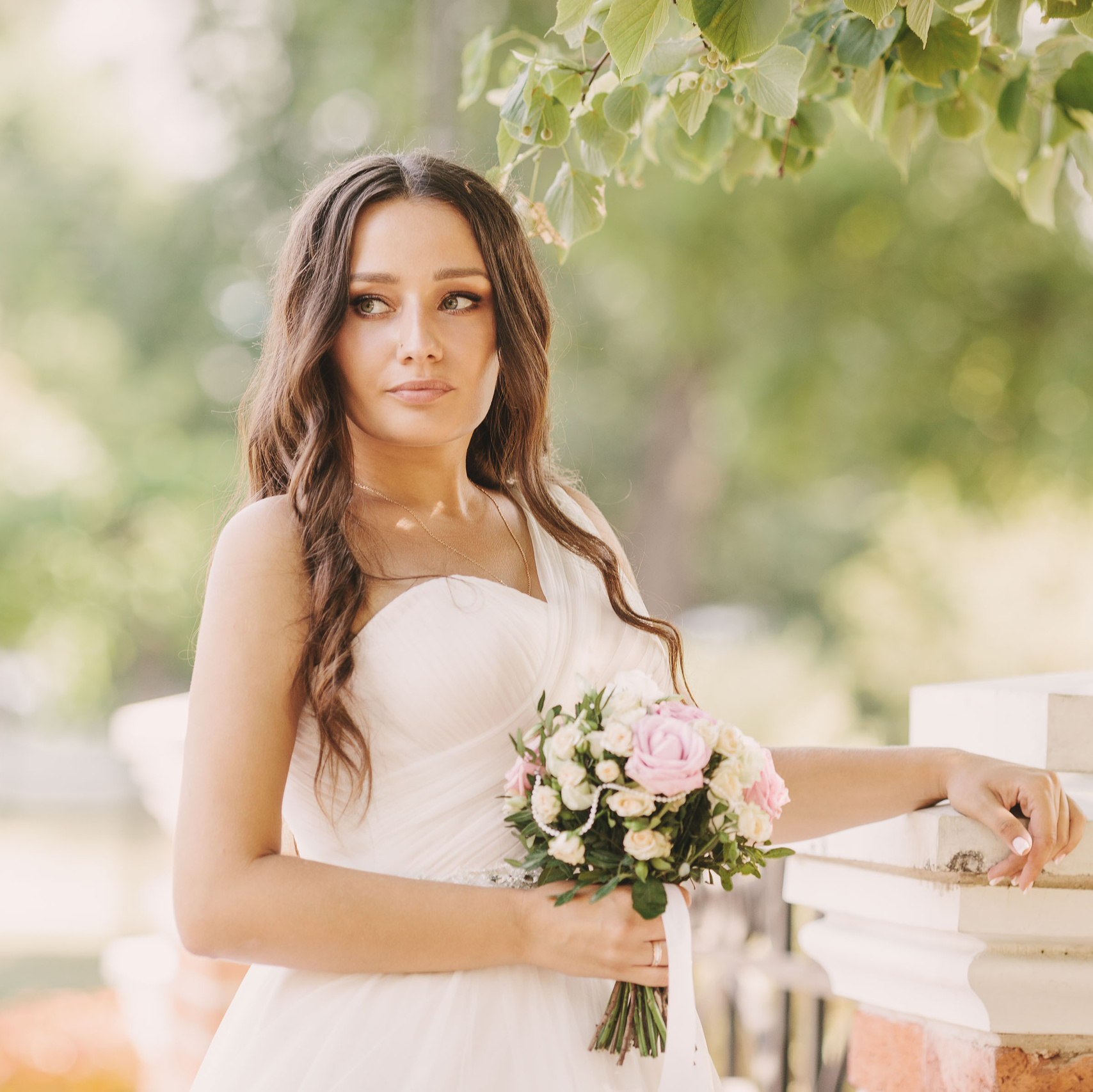 Невеста в карякинском парке, Рыбинск