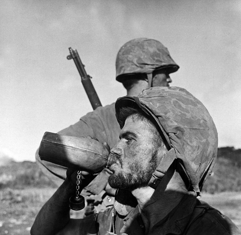 W. Eugene Smith. Выпускные альбомы, фотограф Денис Зимин в городе Ростове-на-Дону