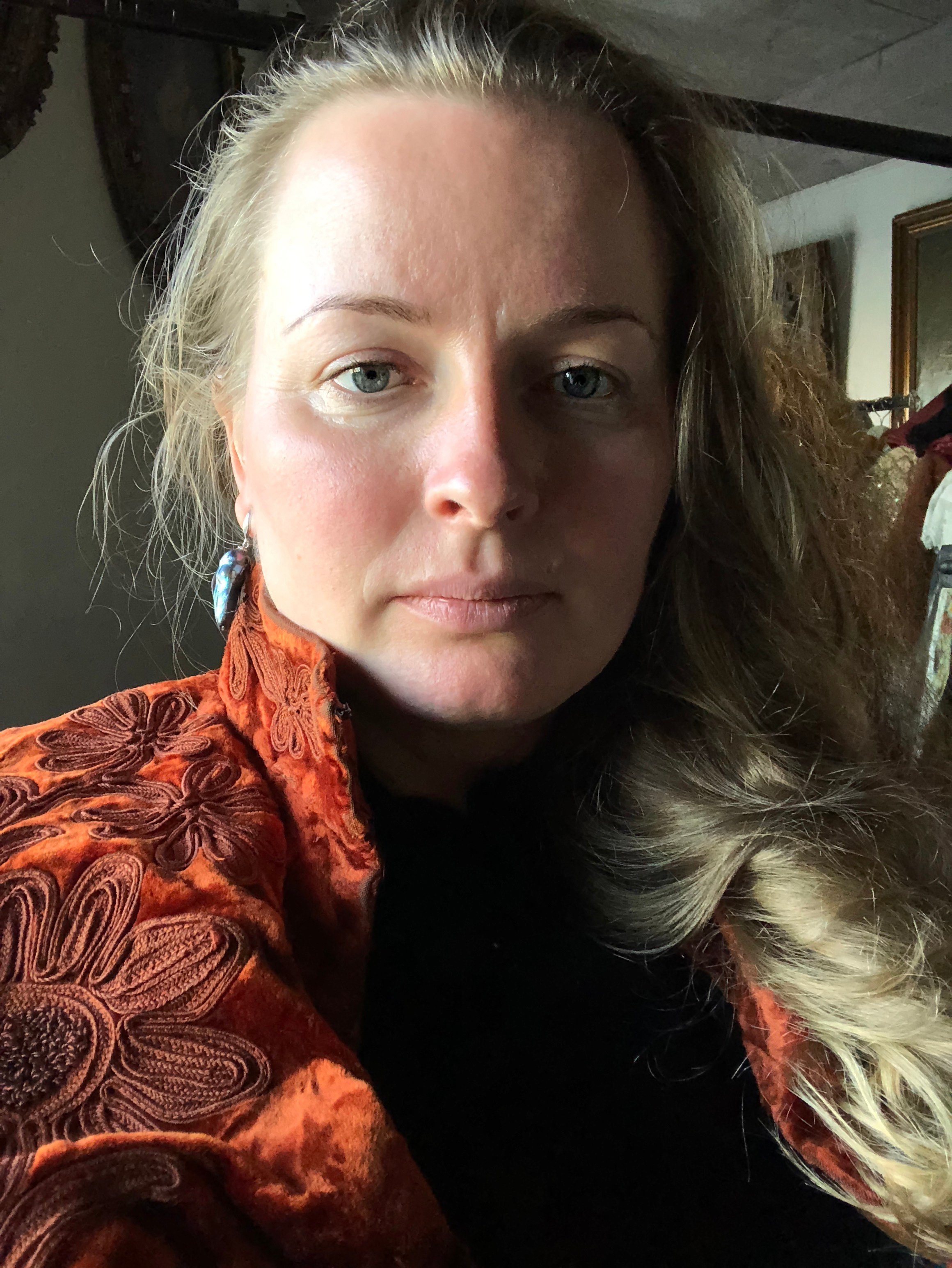 Елена Аносова, художница, исследовательница и преподавательница