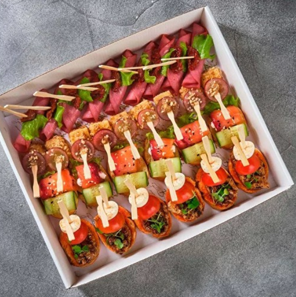 Доставим за 2 часа. Izmailov loft