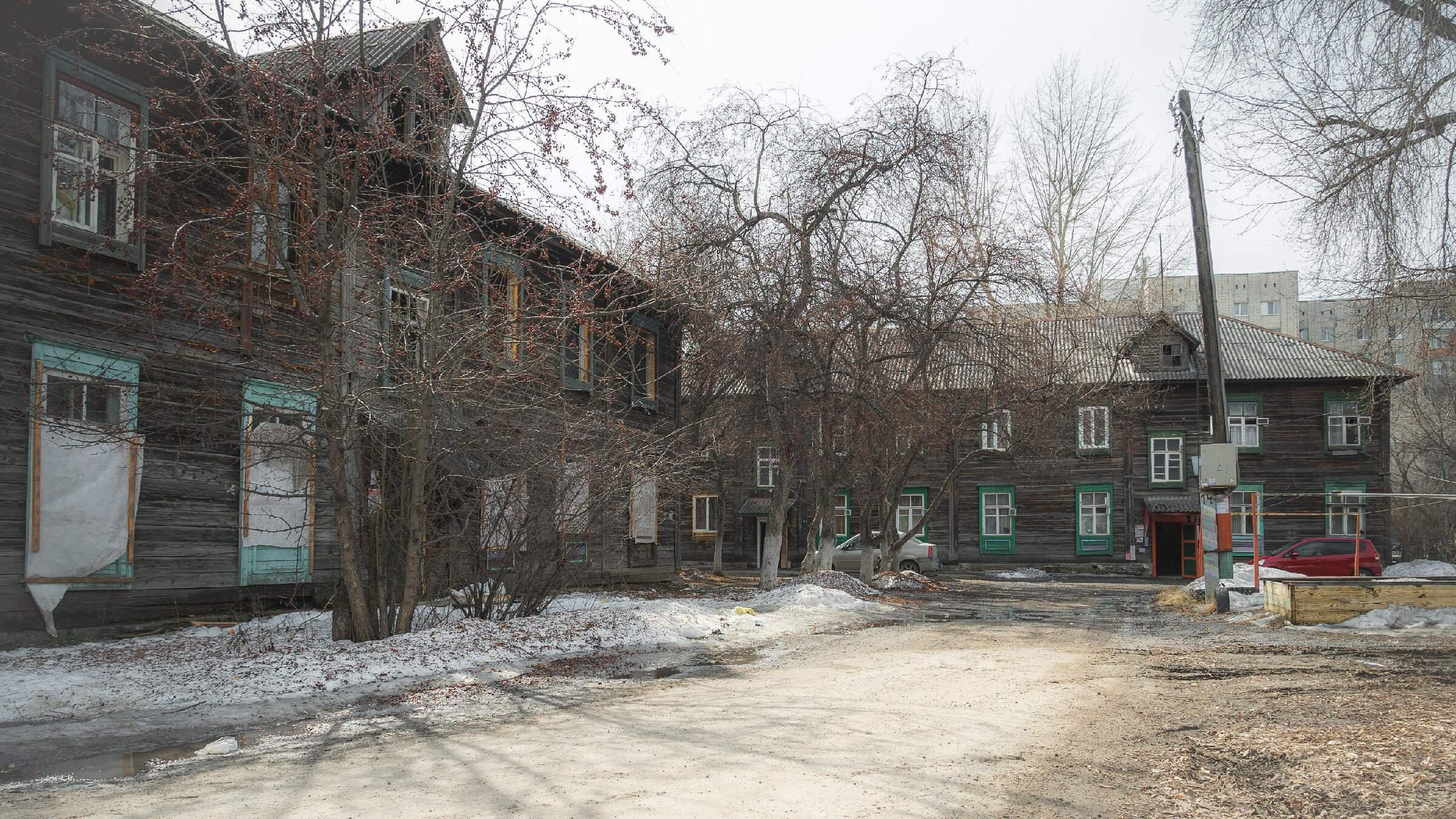 Последняя весна старых домов на улице Холодильной