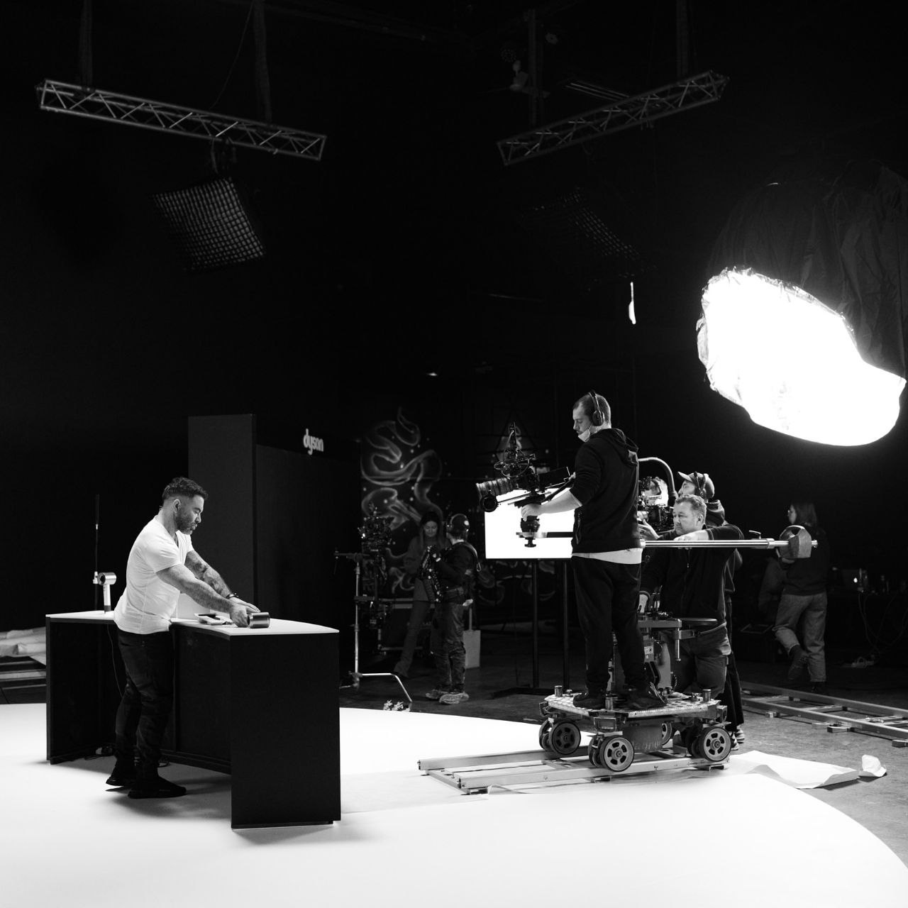 Контакты. Виталий Носов