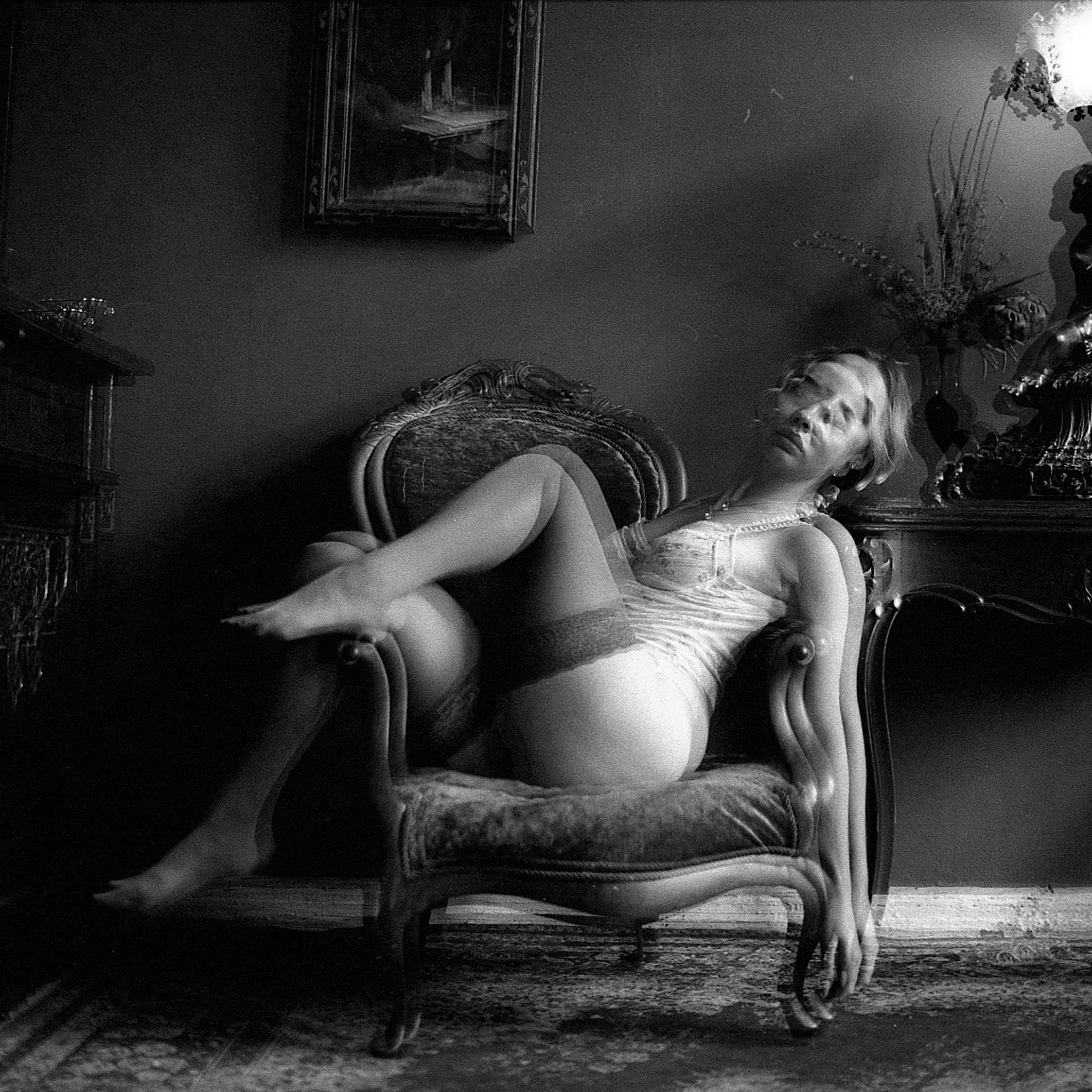 Арт-ню фотограф в Сочи — Roman Silentium