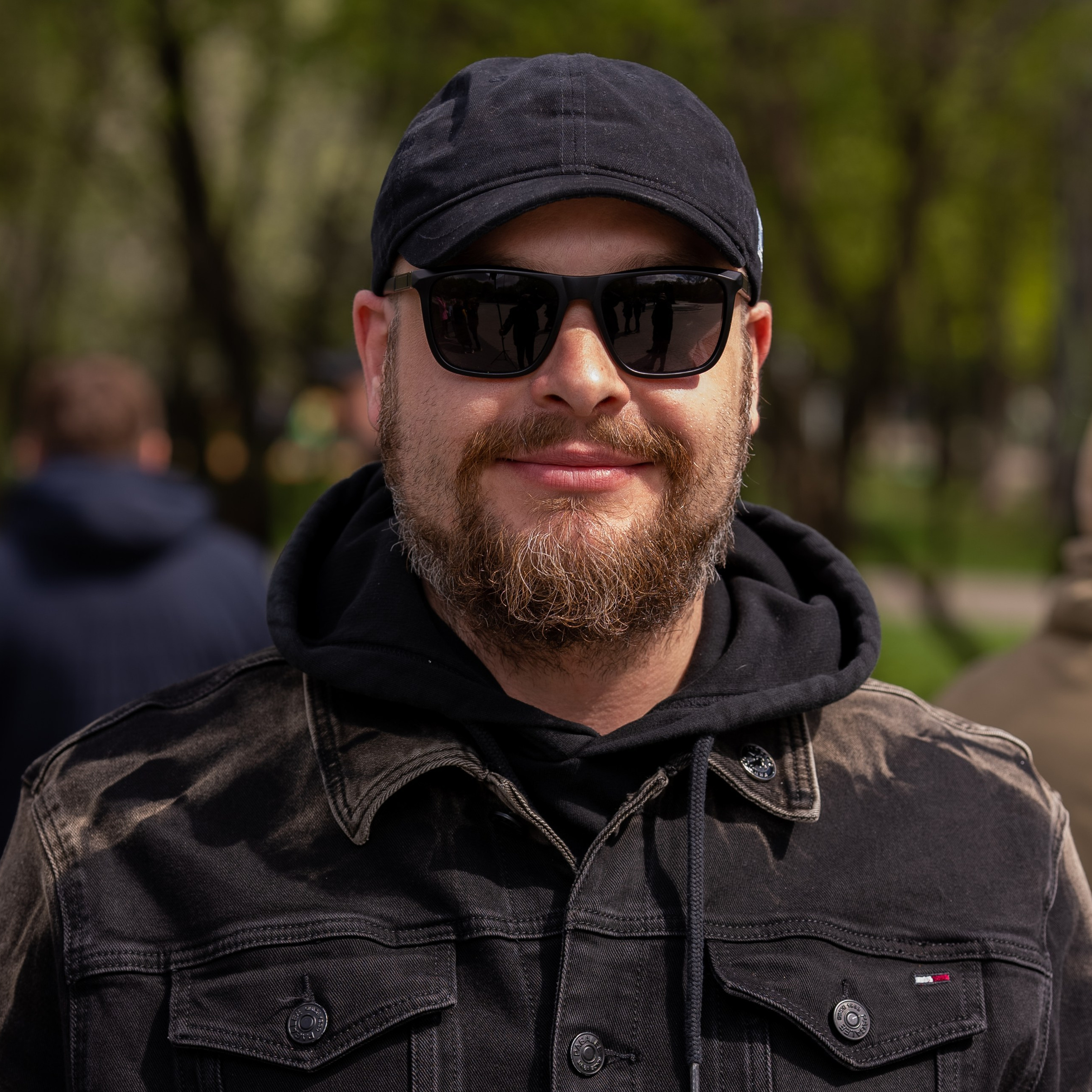 Контакты. Фотограф Илья Варакин