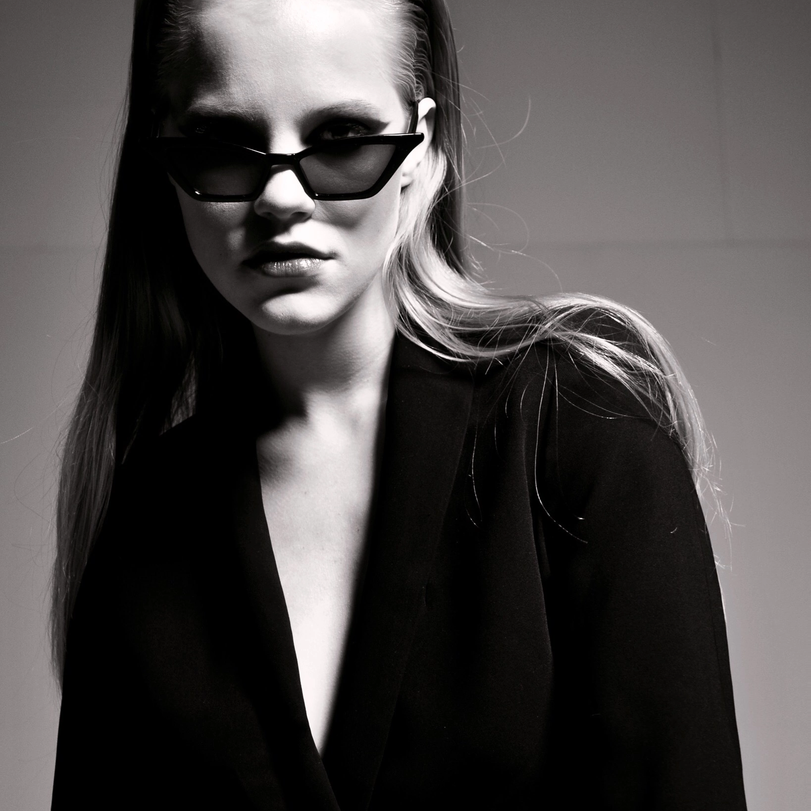 TM young. Модельная школа для детей и взрослых TOP MODEL FAMILY в Санкт-Петербурге