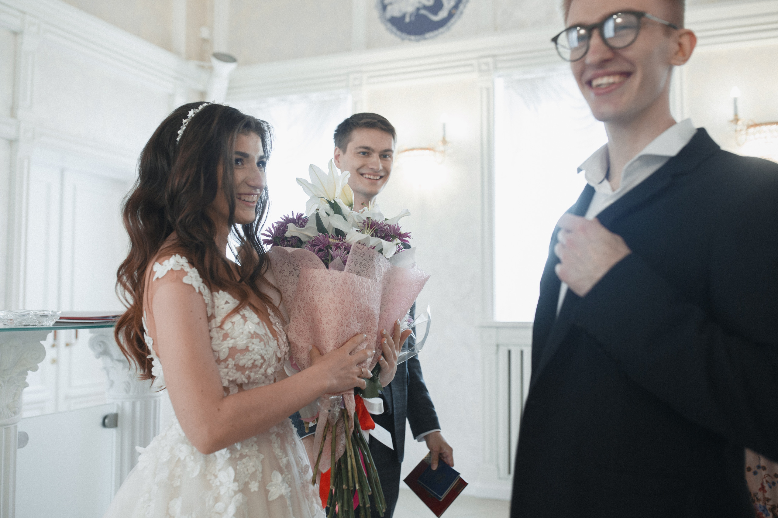 Фотосессия свадебного дня в Ботаническом саду, отеле Пекин