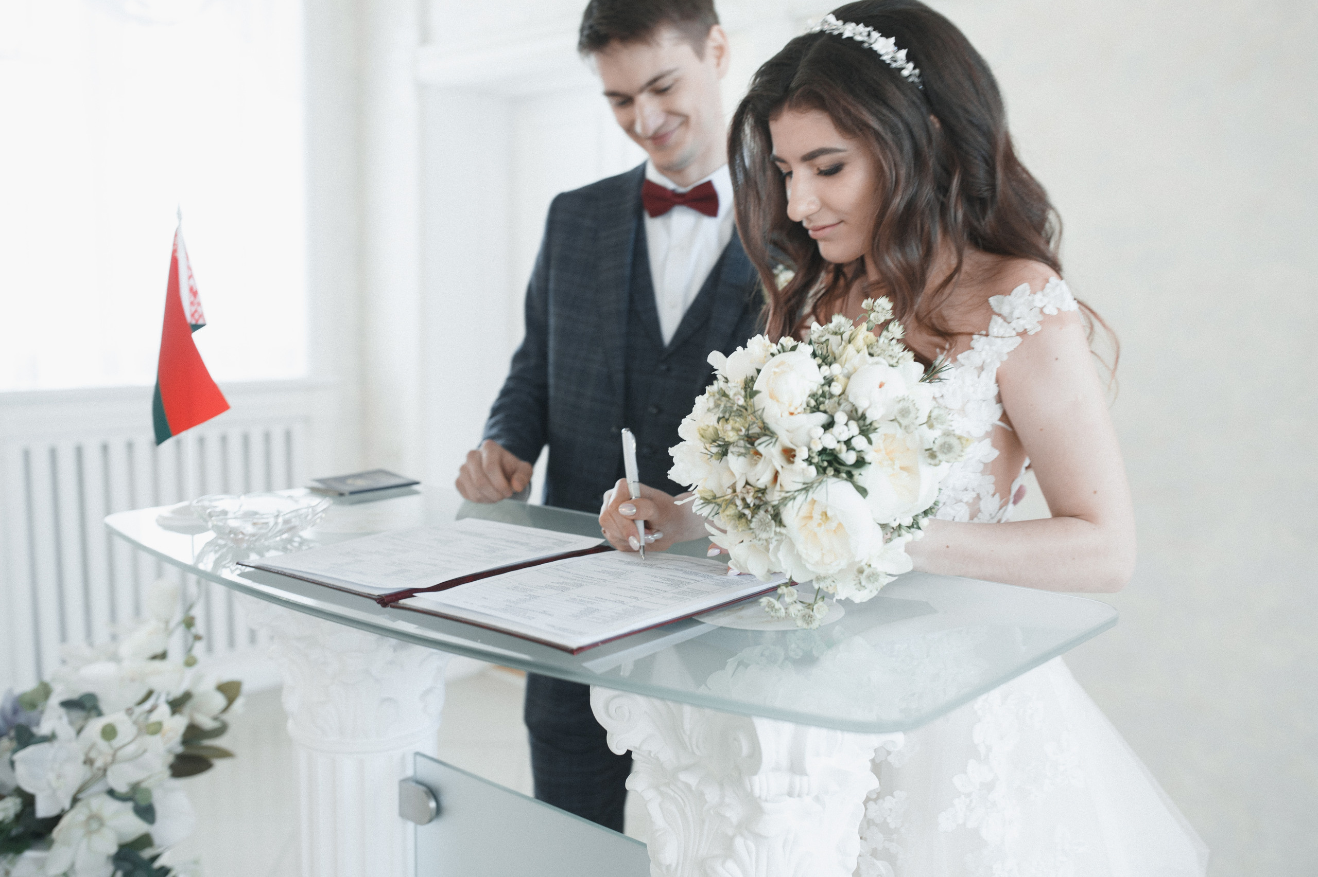 Фотосессия свадебного дня в Ботаническом саду, отеле Пекин