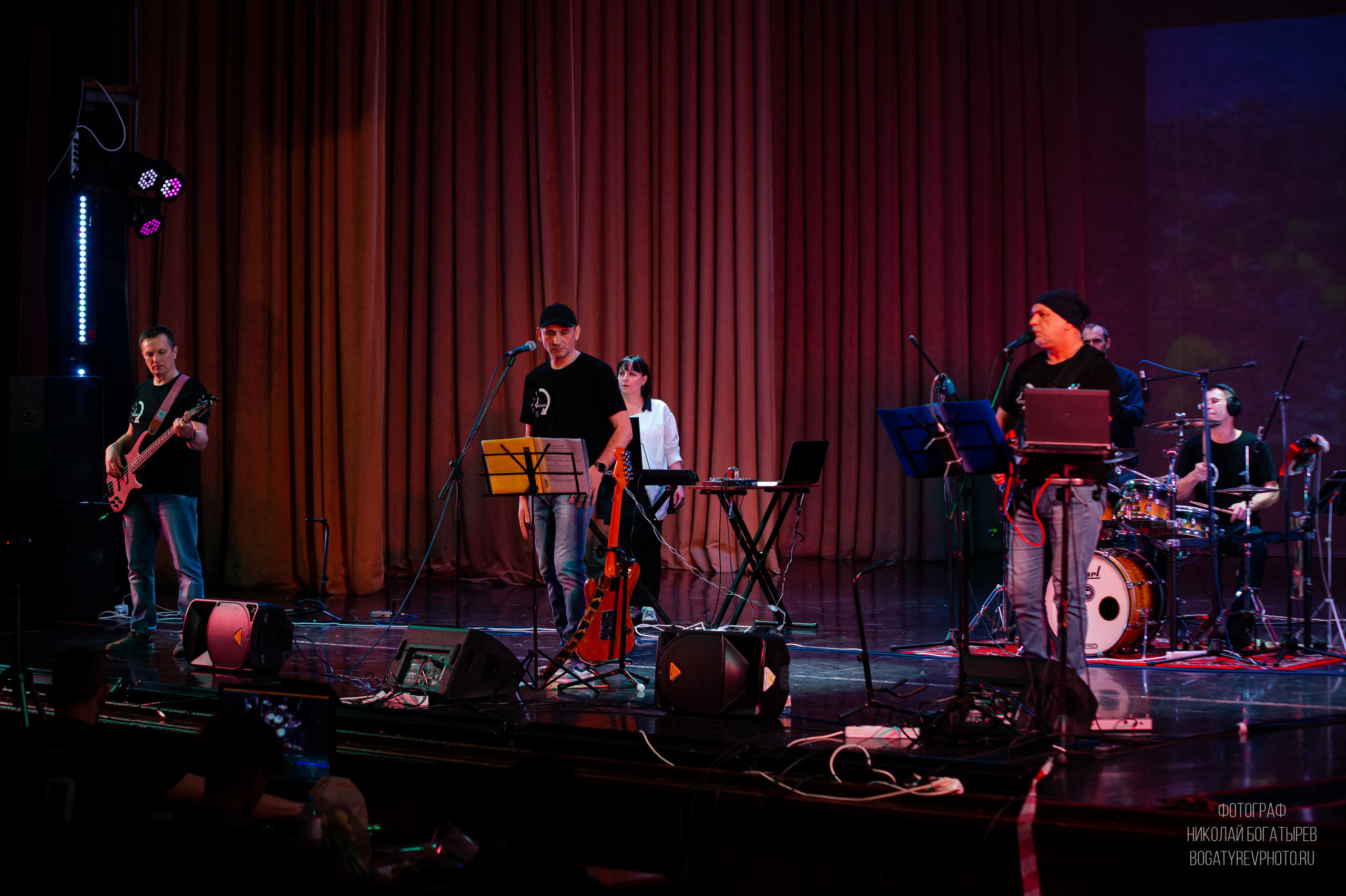 Музыкальный коллектив - Время. Фотосъемка мероприятия Мценск. Фотограф Мценск Богатырев Николай