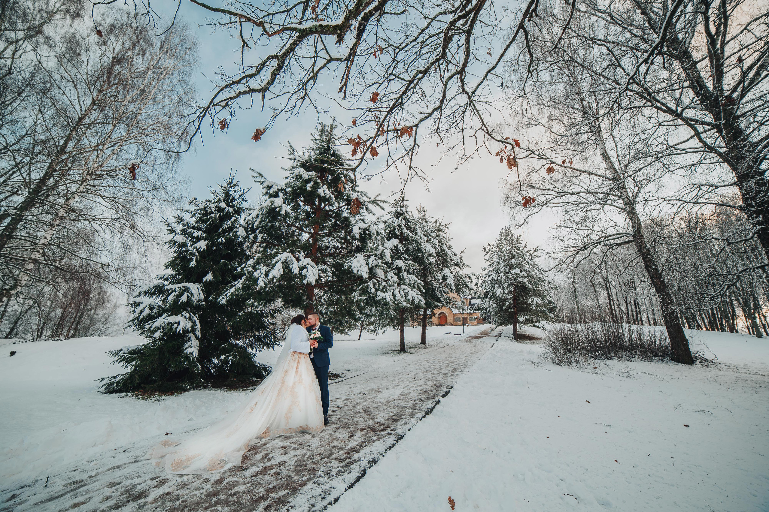 Свадьба зимой Смоленск. Свадебный фотограф Вашкевич Денис