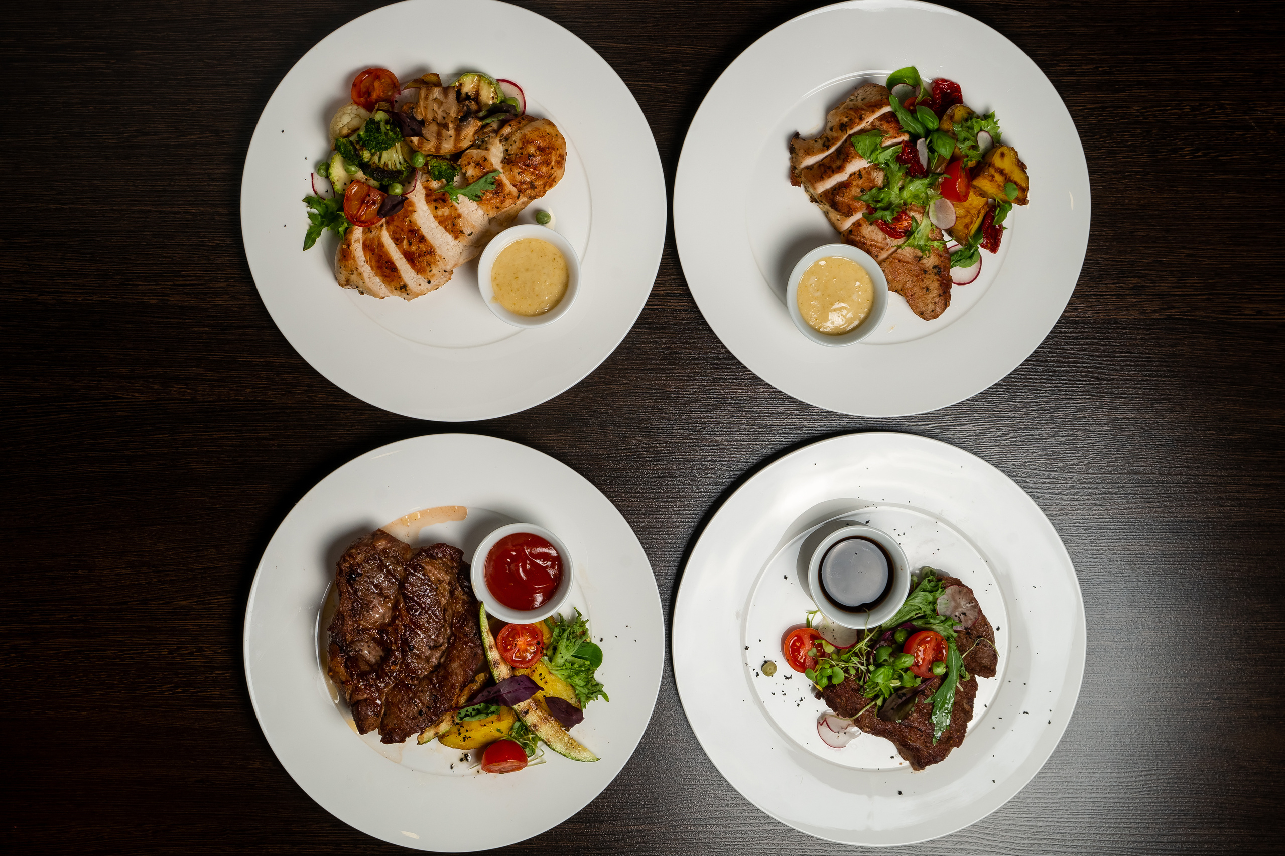 Food shooting for «Chekhov's» Gastro Bar. Wedding & portrait photographer Sergey Lazarenko