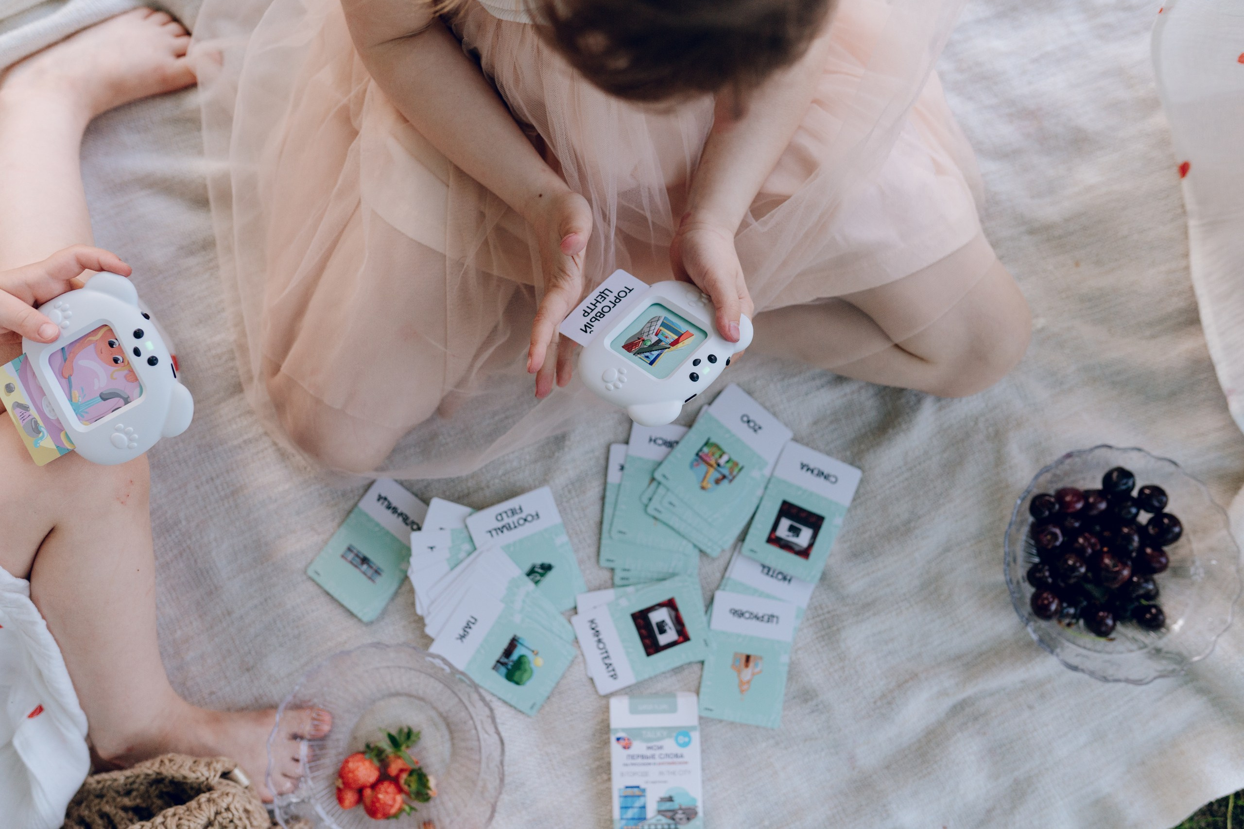 Контент для бренда детских устройств Lumicube. Семейный фотограф в Москве Лилия Лебедева