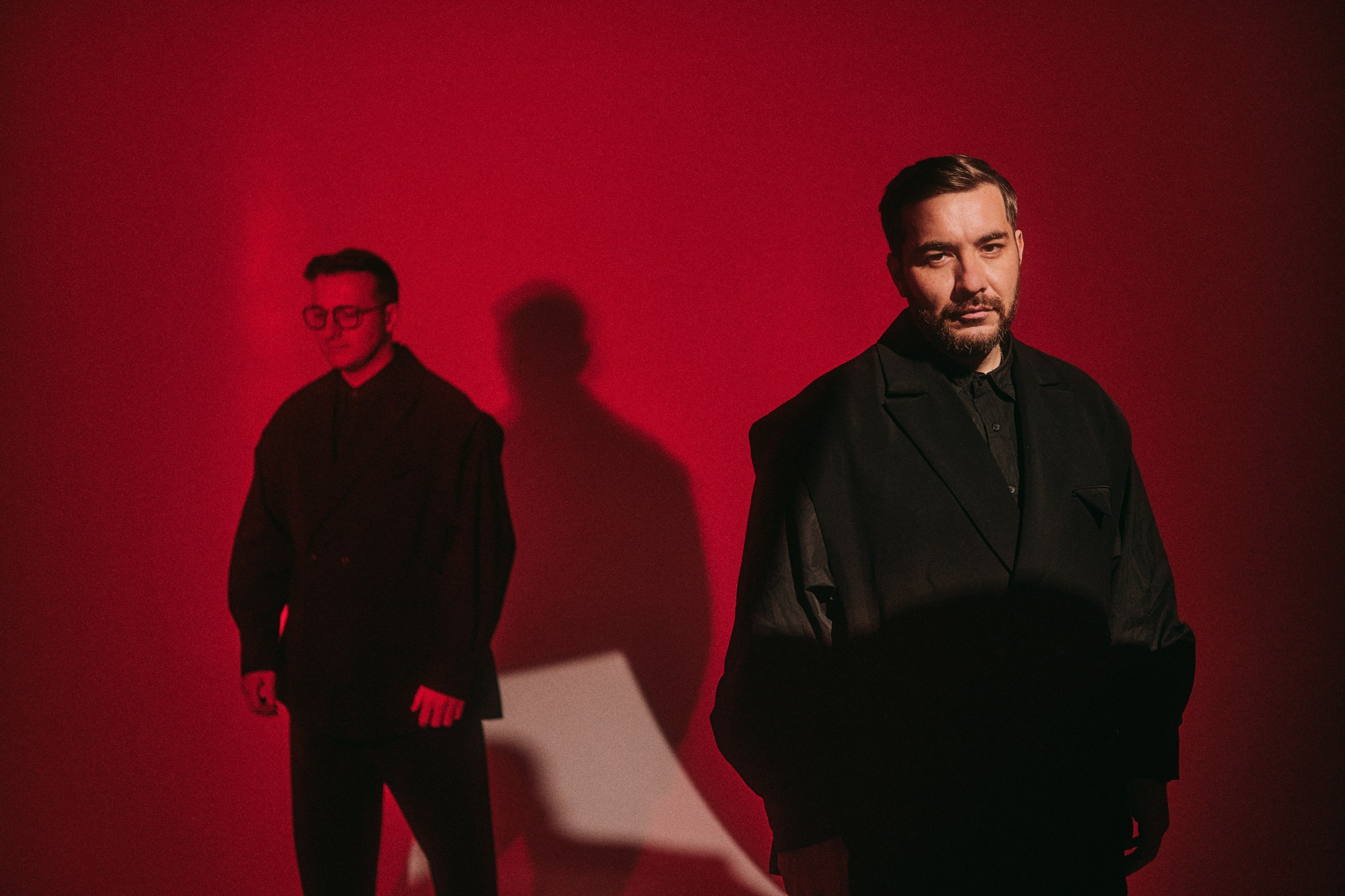 Дуэт ведущих Максим Дамир