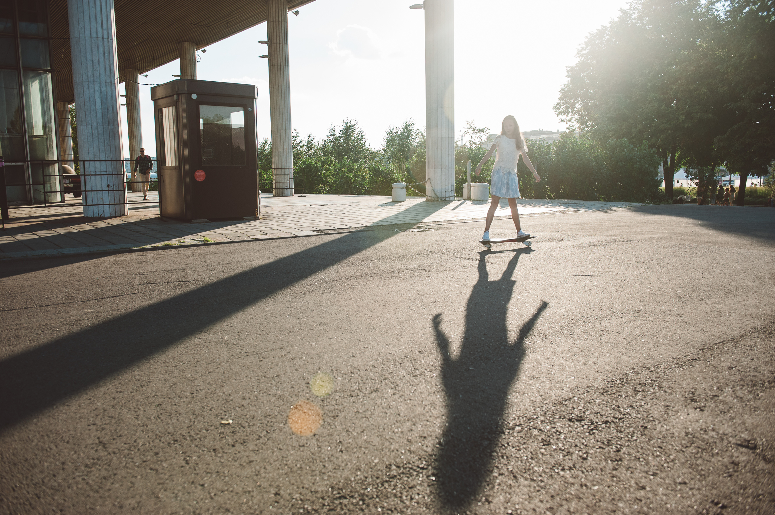 Вечерняя фотопрогулка в закатных лучах. Семейный фотограф в Москве Елена Снегирева