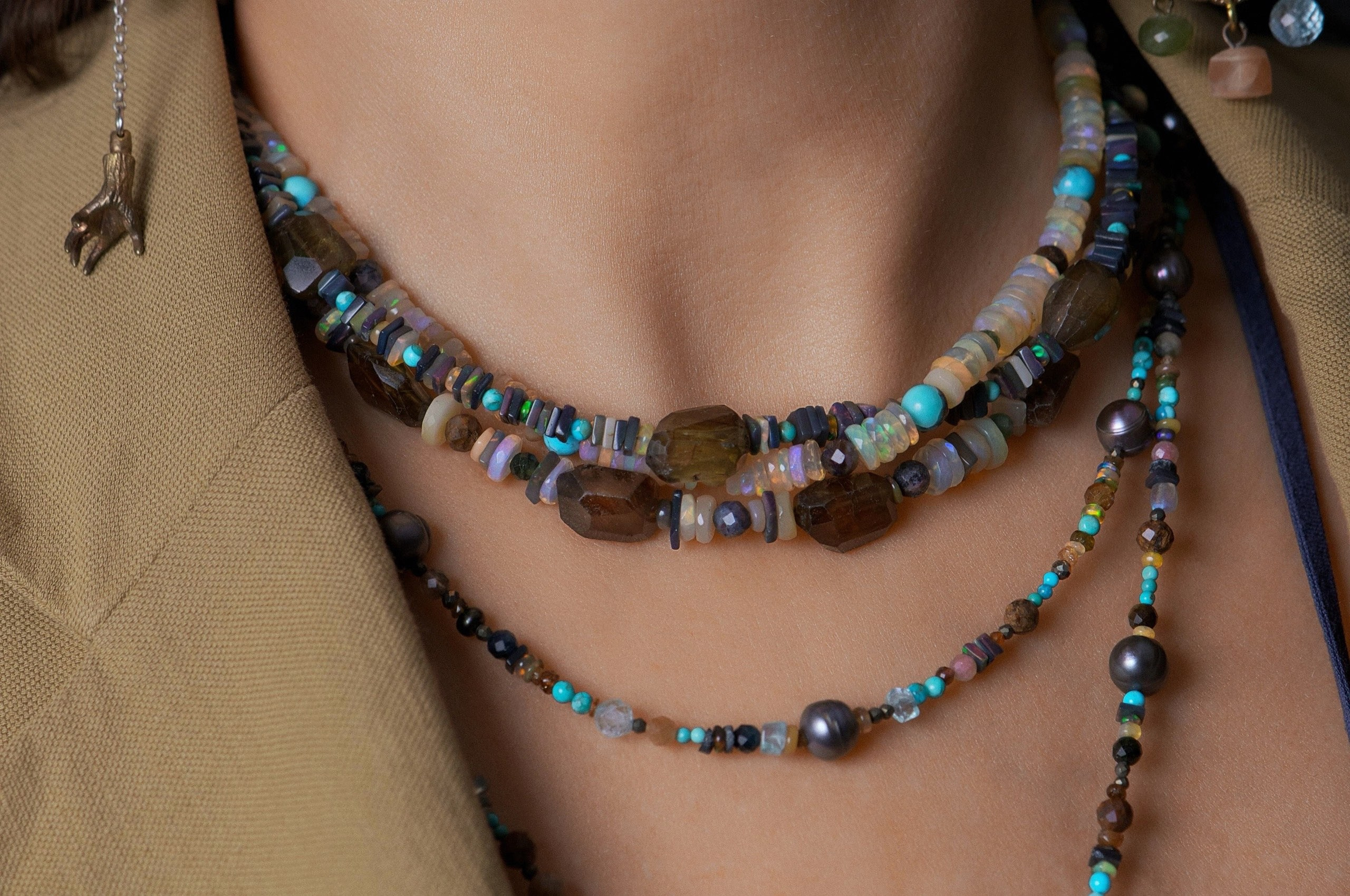 FLOW — авторская коллекция украшений Евгении Миловидовой. EUGENIKA JEWELS — Идеальные украшения для избранных