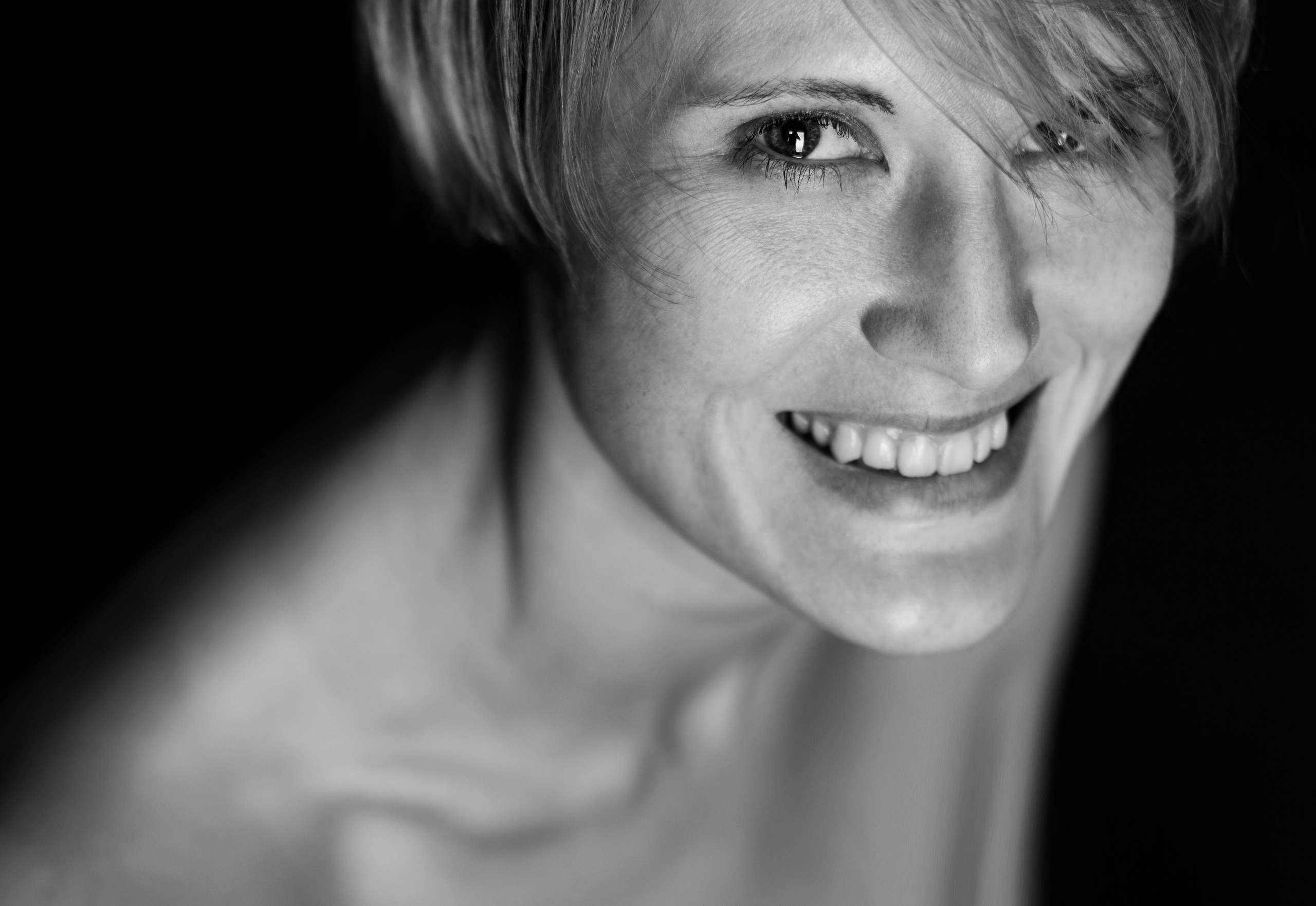 Контакты. Спортивный и портретный фотограф в Санкт-Петербурге Дарья Кашина