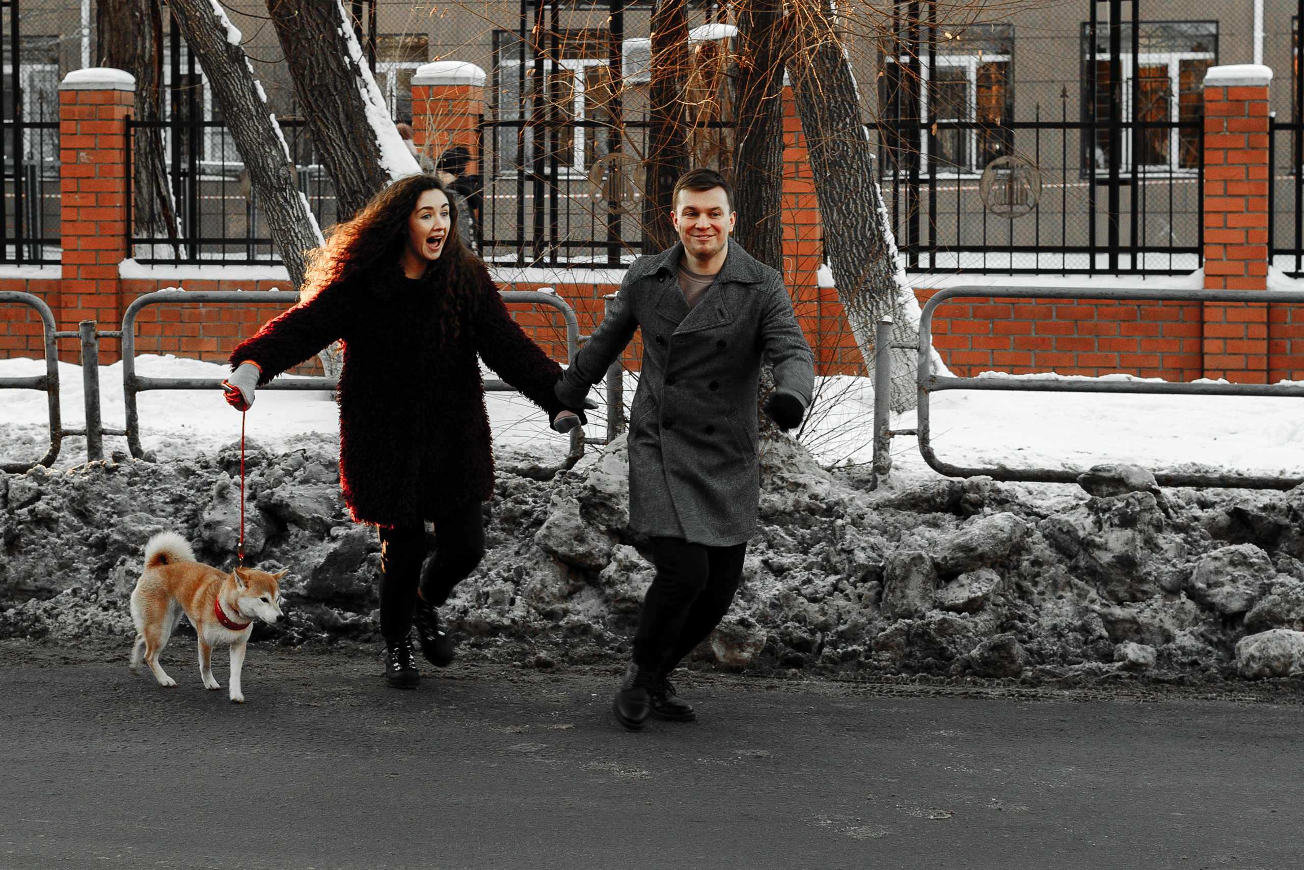 Прогулка с любимым питомцем. Свадебный Фотограф в Челябинске Василий Гладченко