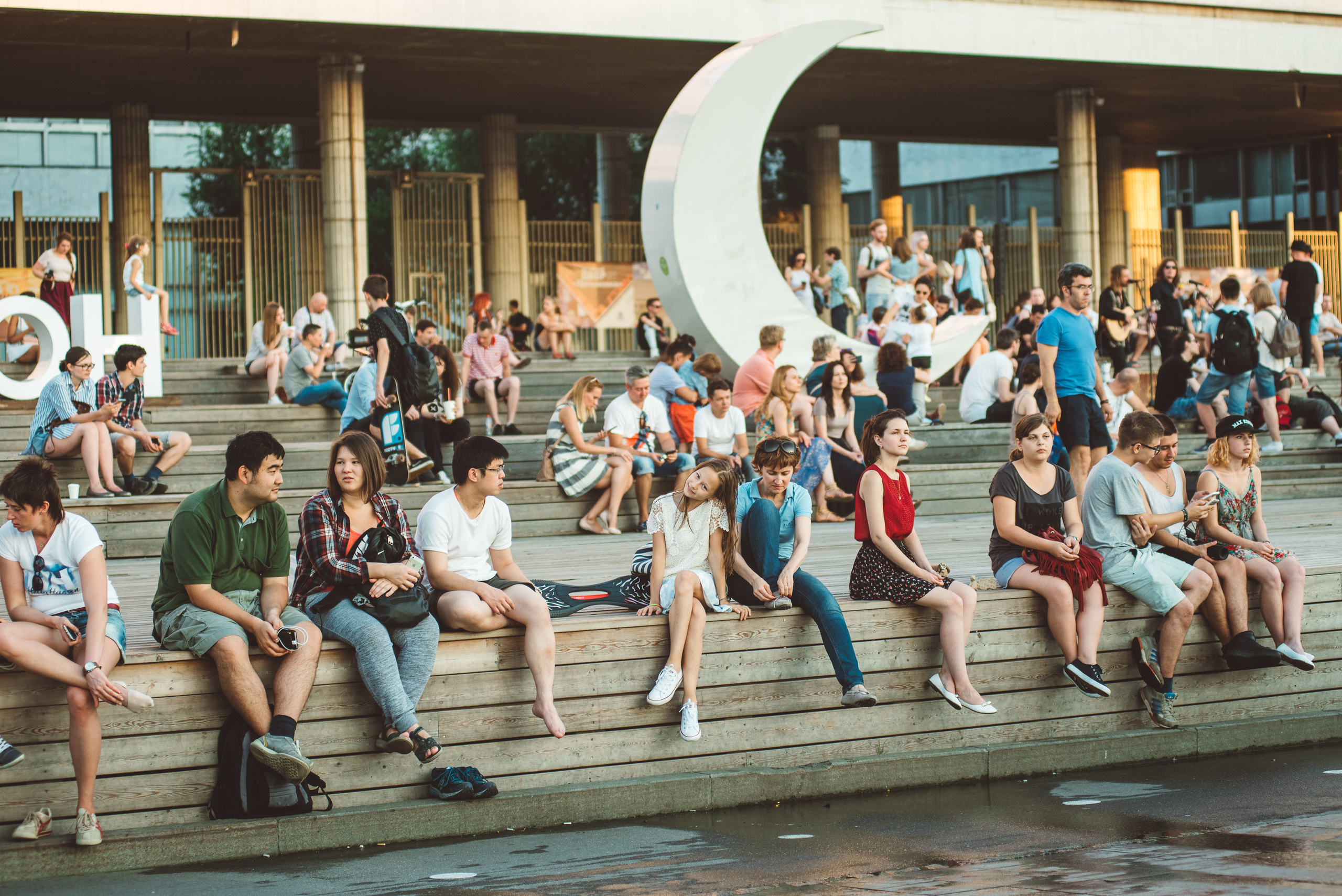 Вечерняя фотопрогулка в закатных лучах. Семейный фотограф в Москве Елена Снегирева