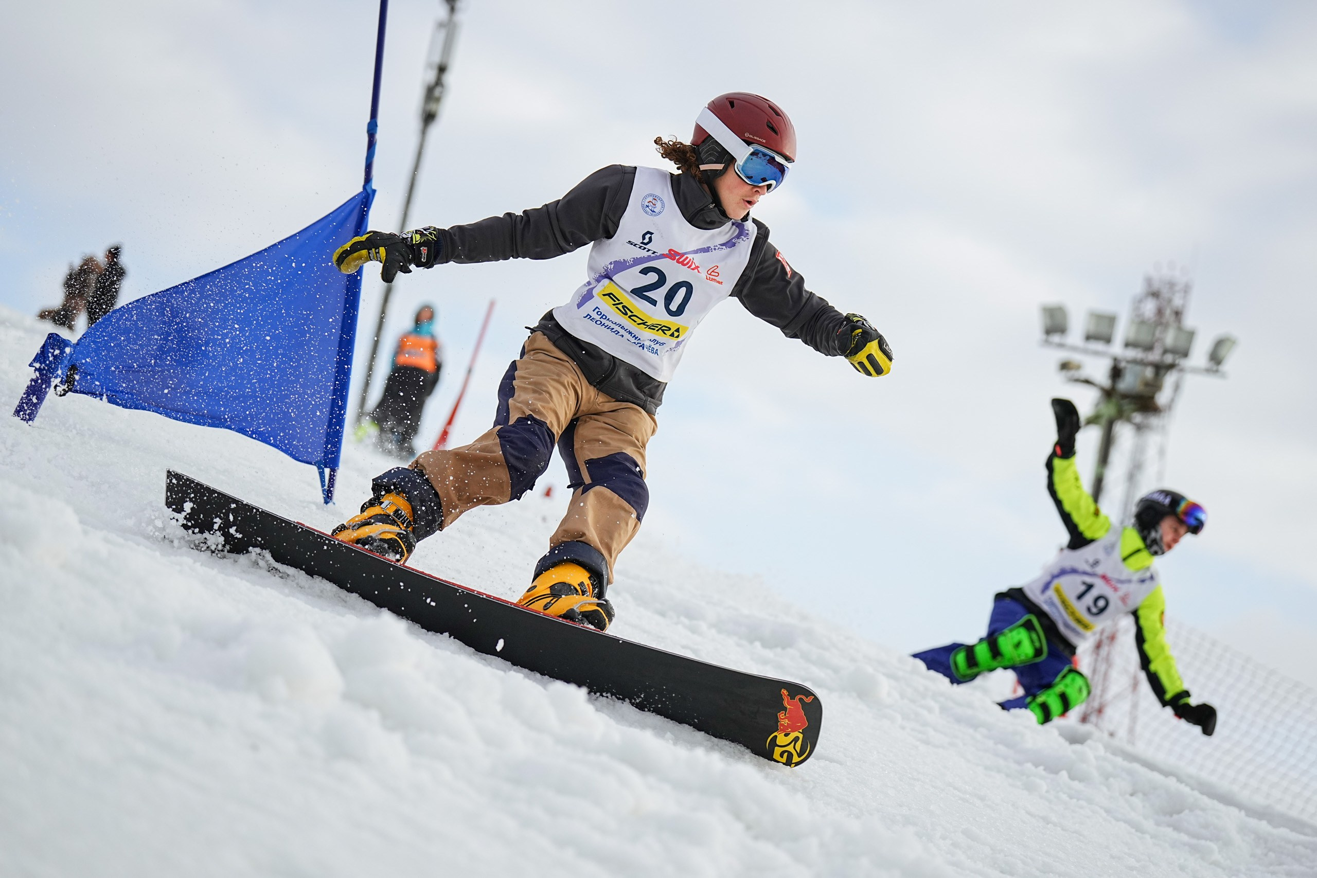 Фото с соревнований по горнолыжному спорту в Дмитровском городском округе Московской области 2024-2025. Фотограф Студитский Евгений