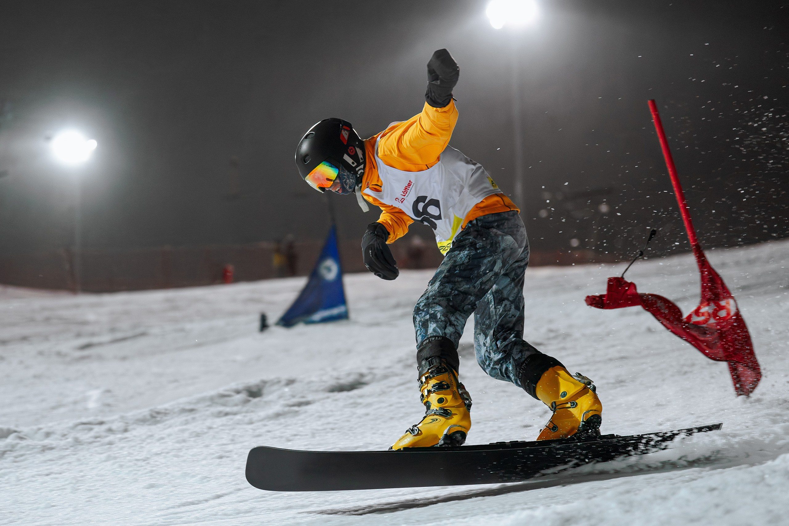 Фото с соревнований по горнолыжному спорту в Дмитровском городском округе Московской области 2024-2025. Фотограф Студитский Евгений