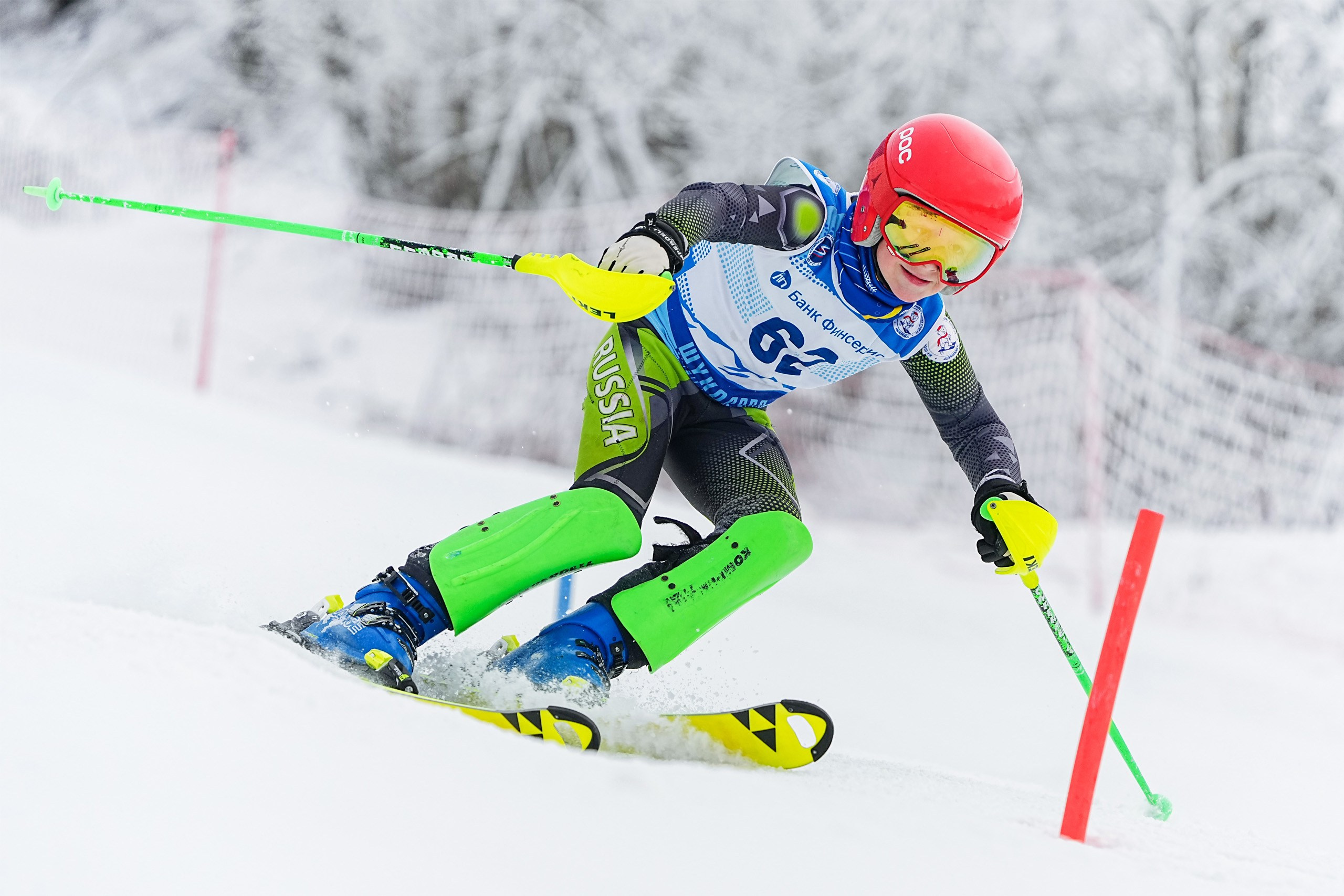 Фото с соревнований по горнолыжному спорту в Дмитровском городском округе Московской области 2024-2025. Фотограф Студитский Евгений