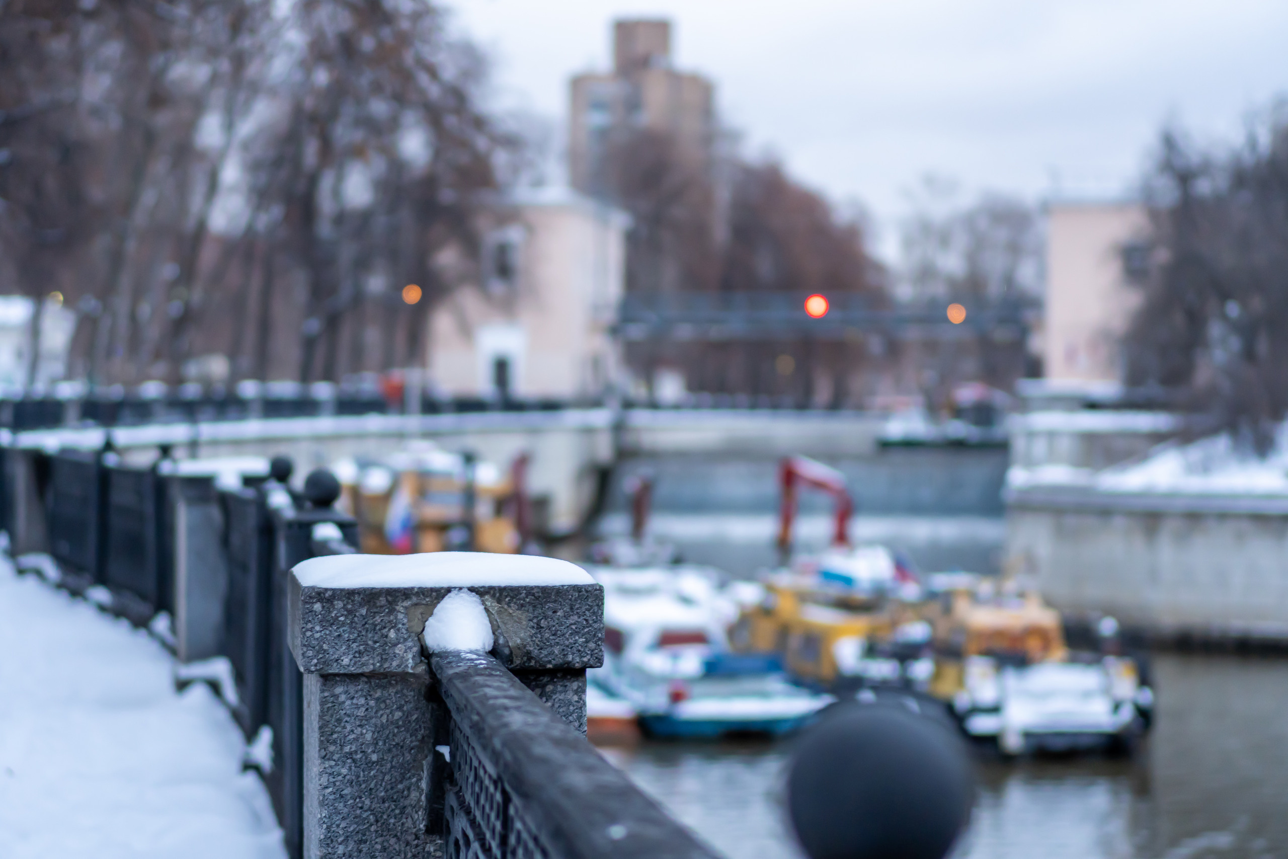 Вид на Сыромятнический гидроузел