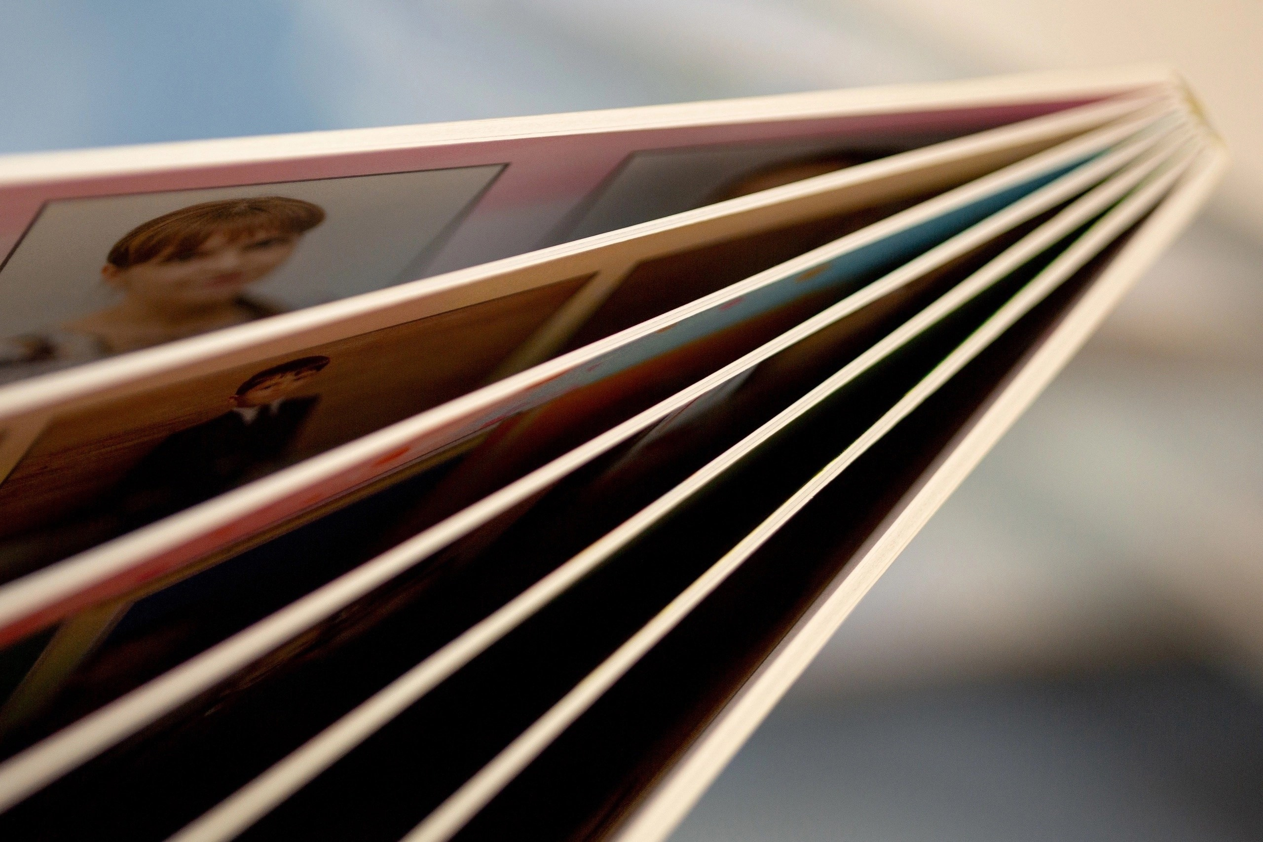 Выпускные альбомы в Керчи. Фотостудия 5 окон Керчь