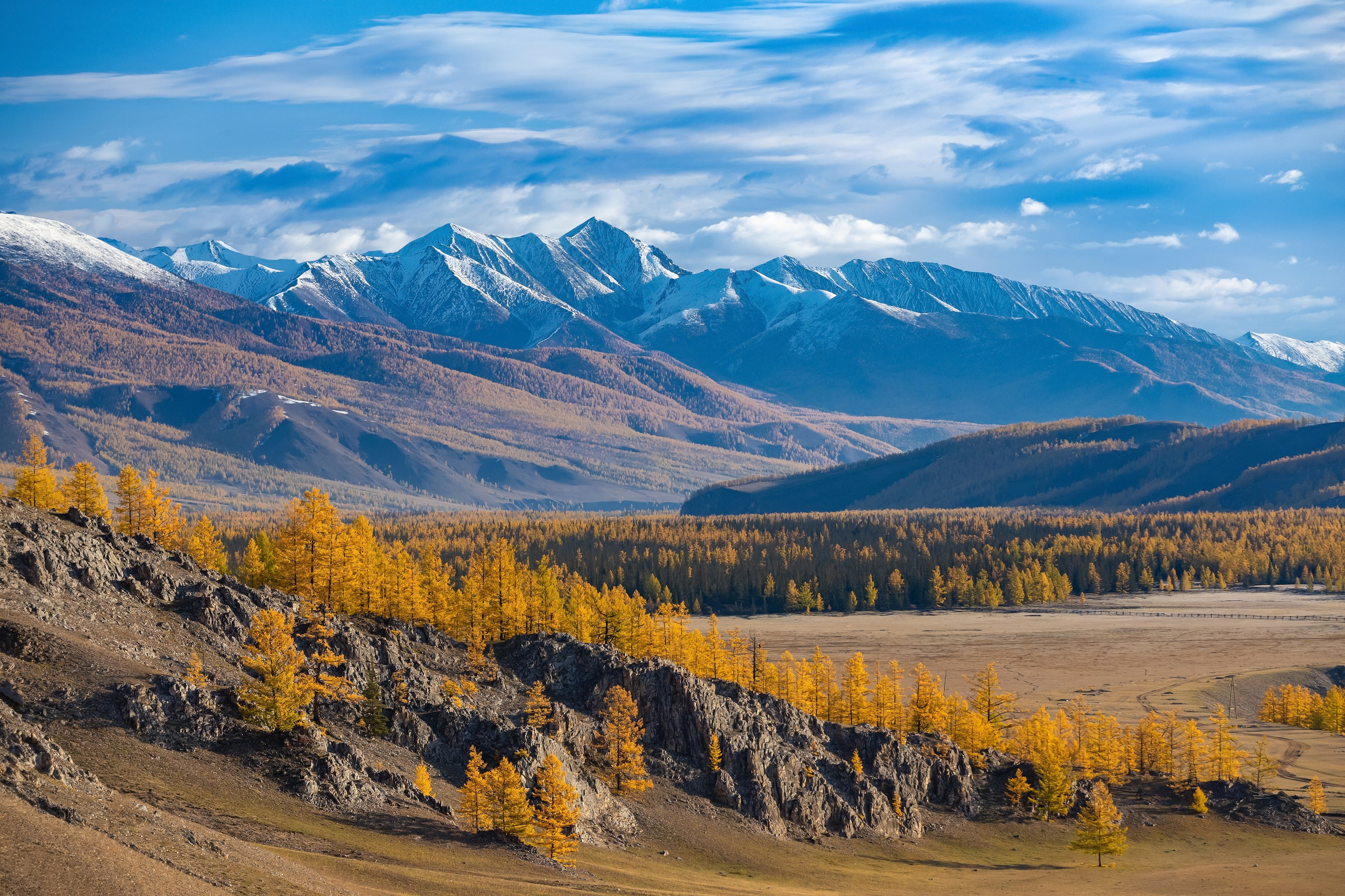 Фототур Золотая осень на Оке Саянской. Илья Буянов, гид по Байкалу, фотограф — baikalsky.com