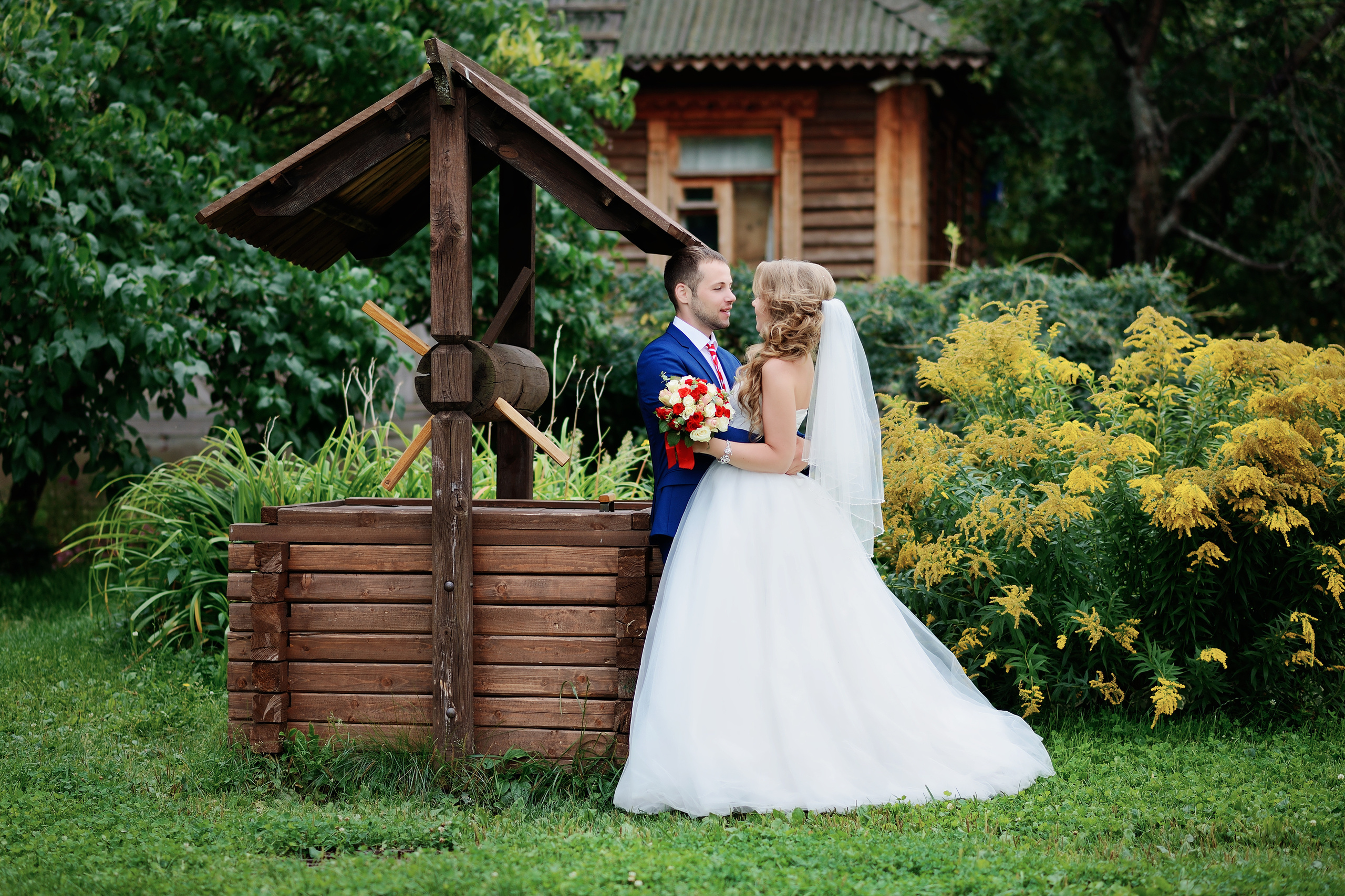 Свадебная фотосессия в усадьбе Коломенское