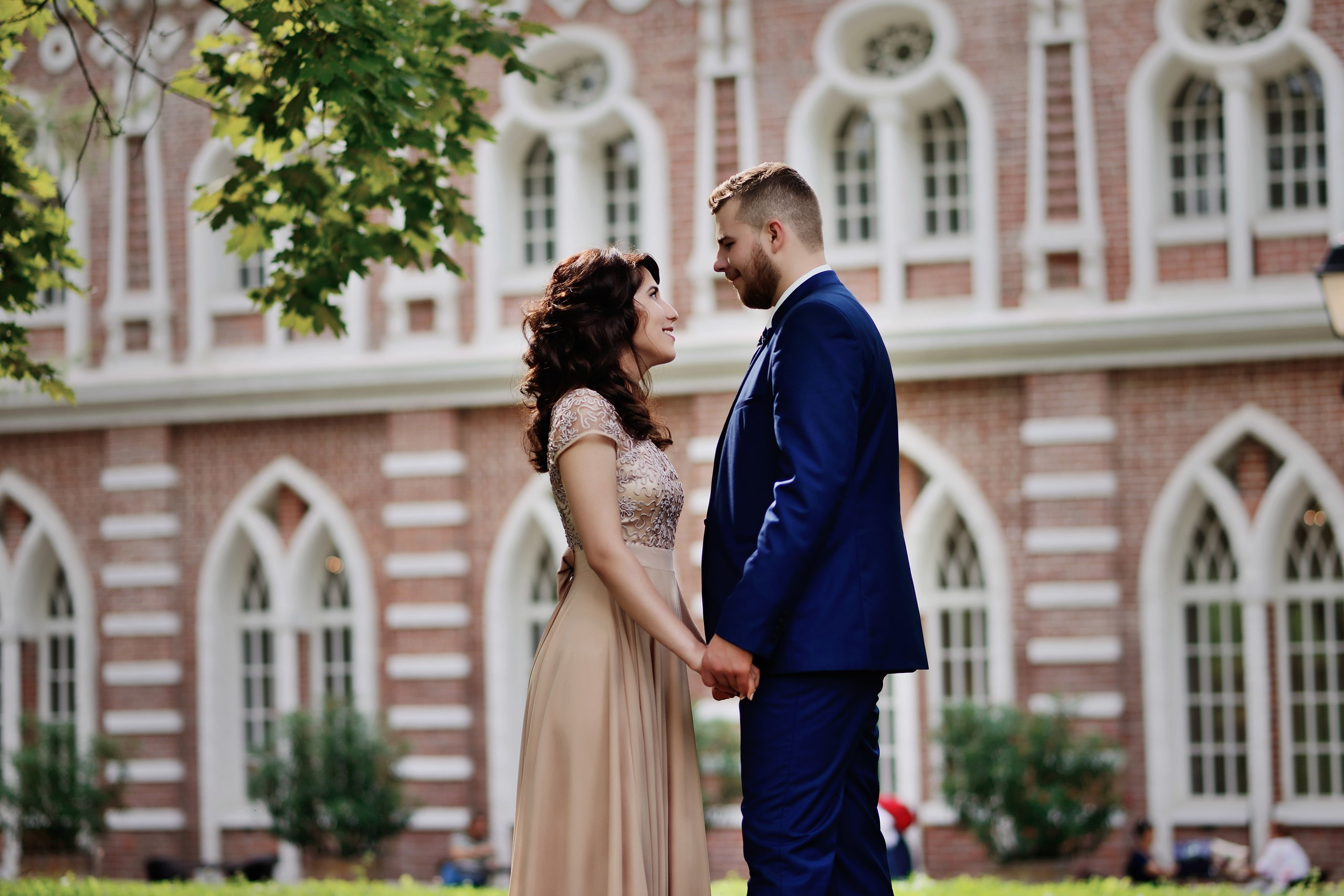 Свадебная фотосессия в усадьбе Царицыно