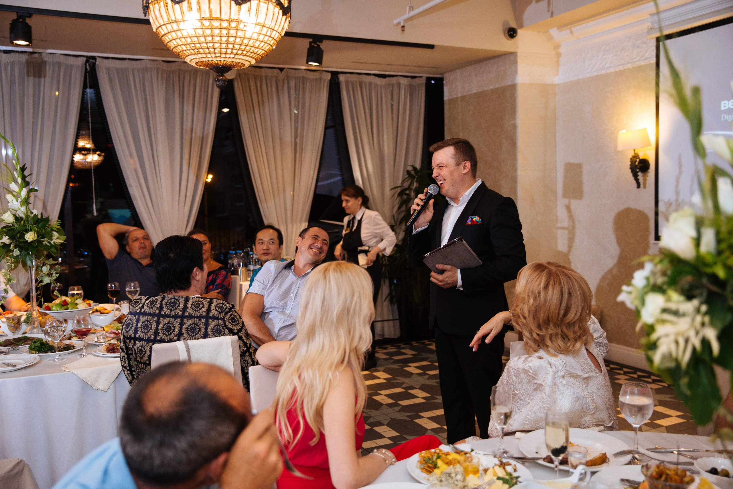 Ведущий на юбилей. Ведущий на День рождения. Ведущий на юбилей Москва. Ведущий на свадьбу, корпоратив и юбилей в Москве Сергей Рябинин