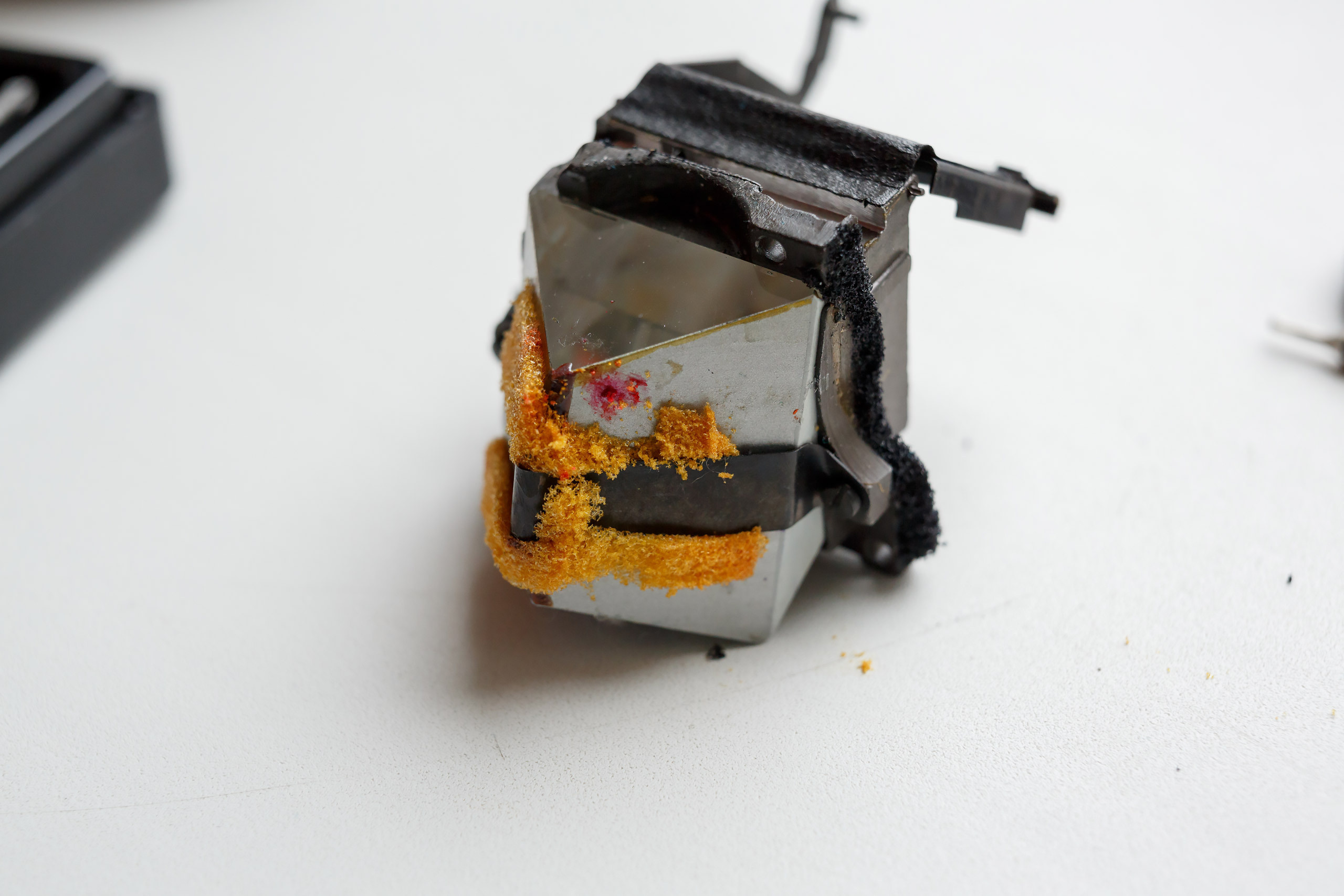 Ремонтируя очередной Зенит…. Фотограф Евгений Стельмах в Молодечно и Минске