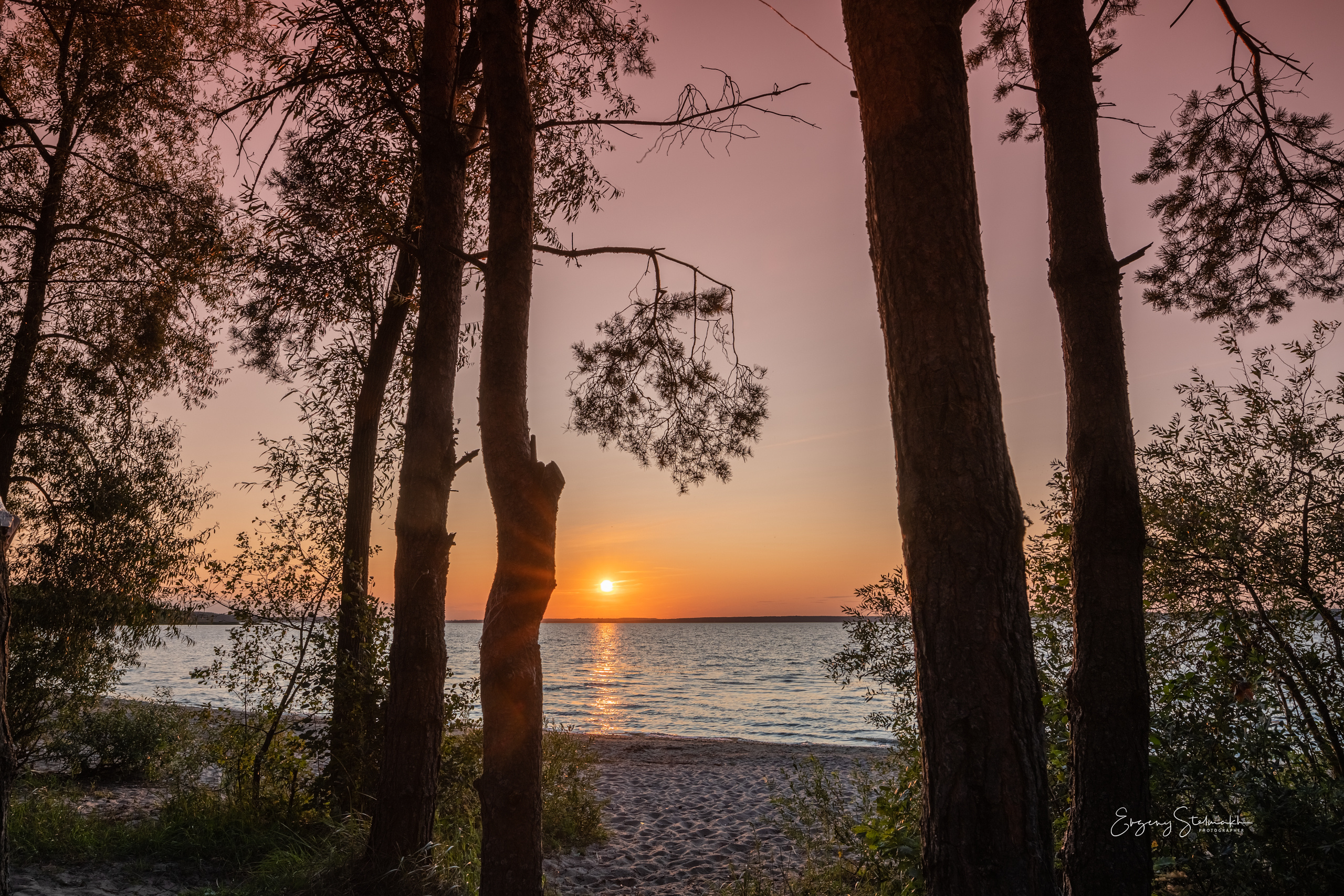 Съёмка заката солнца, луны, млечного пути и рассвета 3−4 августа 2019 г. Фотограф Евгений Стельмах в Молодечно и Минске