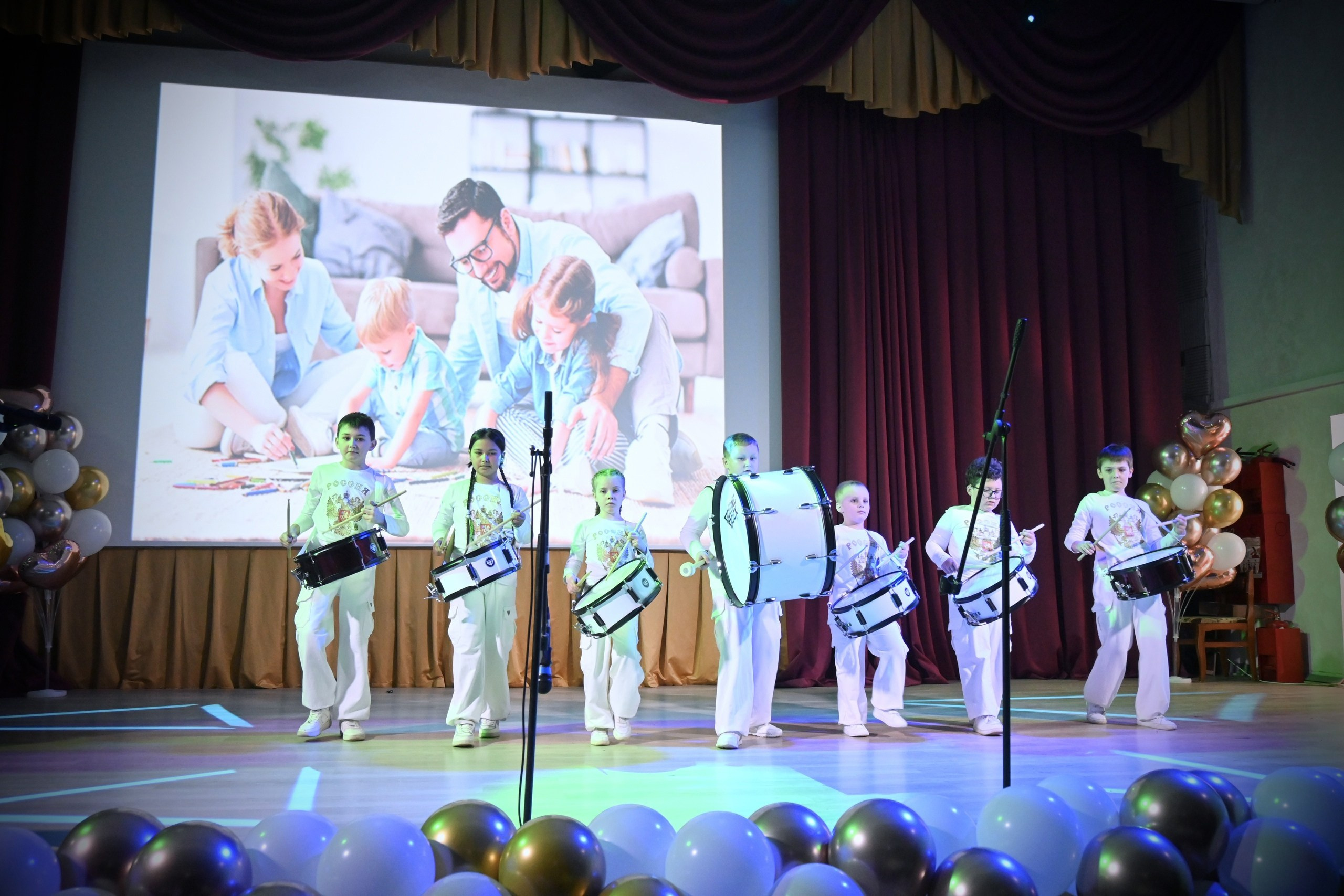 69 фестиваль детского творчества «Я, ты, он, она — вместе дружная семья». Арт-пространство для детей и взрослых «ТЕРРИТОРИЯ ТАЛАНТОВ»