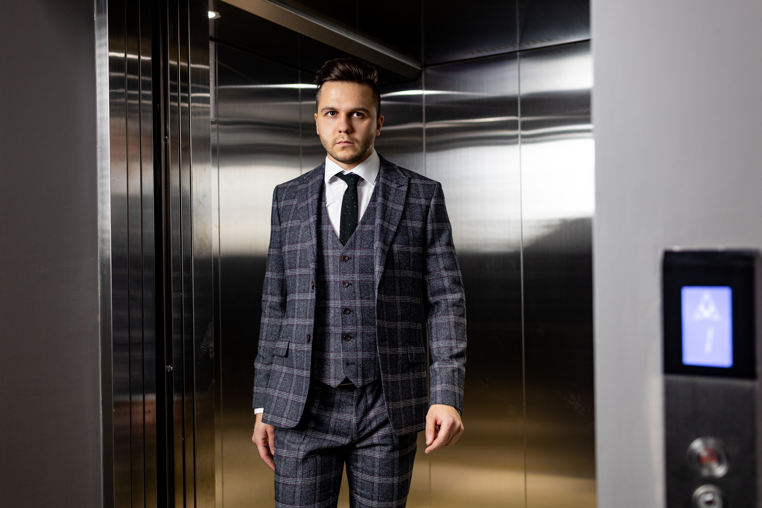 Съёмка для мужского магазина «Men's Look». Фотограф Антон Никандров