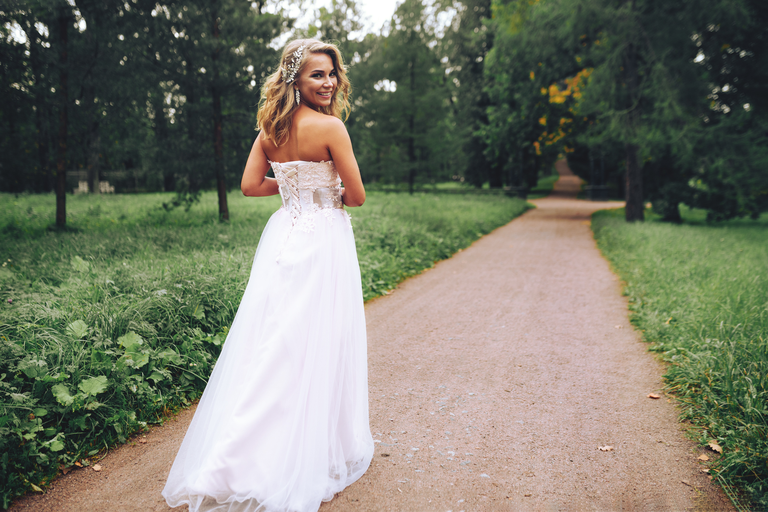 Свадебная фотосессия в пушкине, павловске, петергофе. Свадебный фотограф в Спб Сергей Баланян